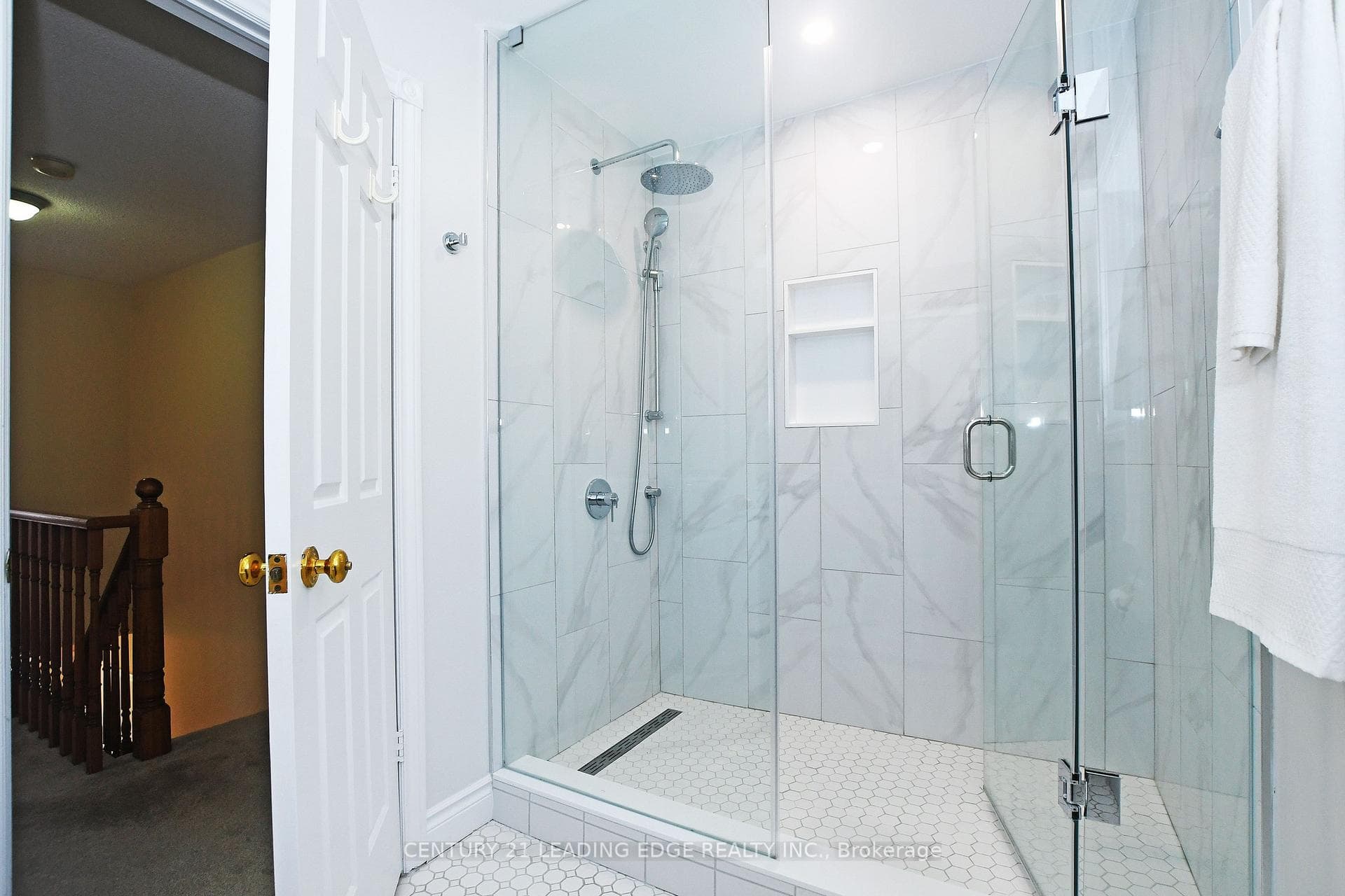 17 Berkeley Court photo 25