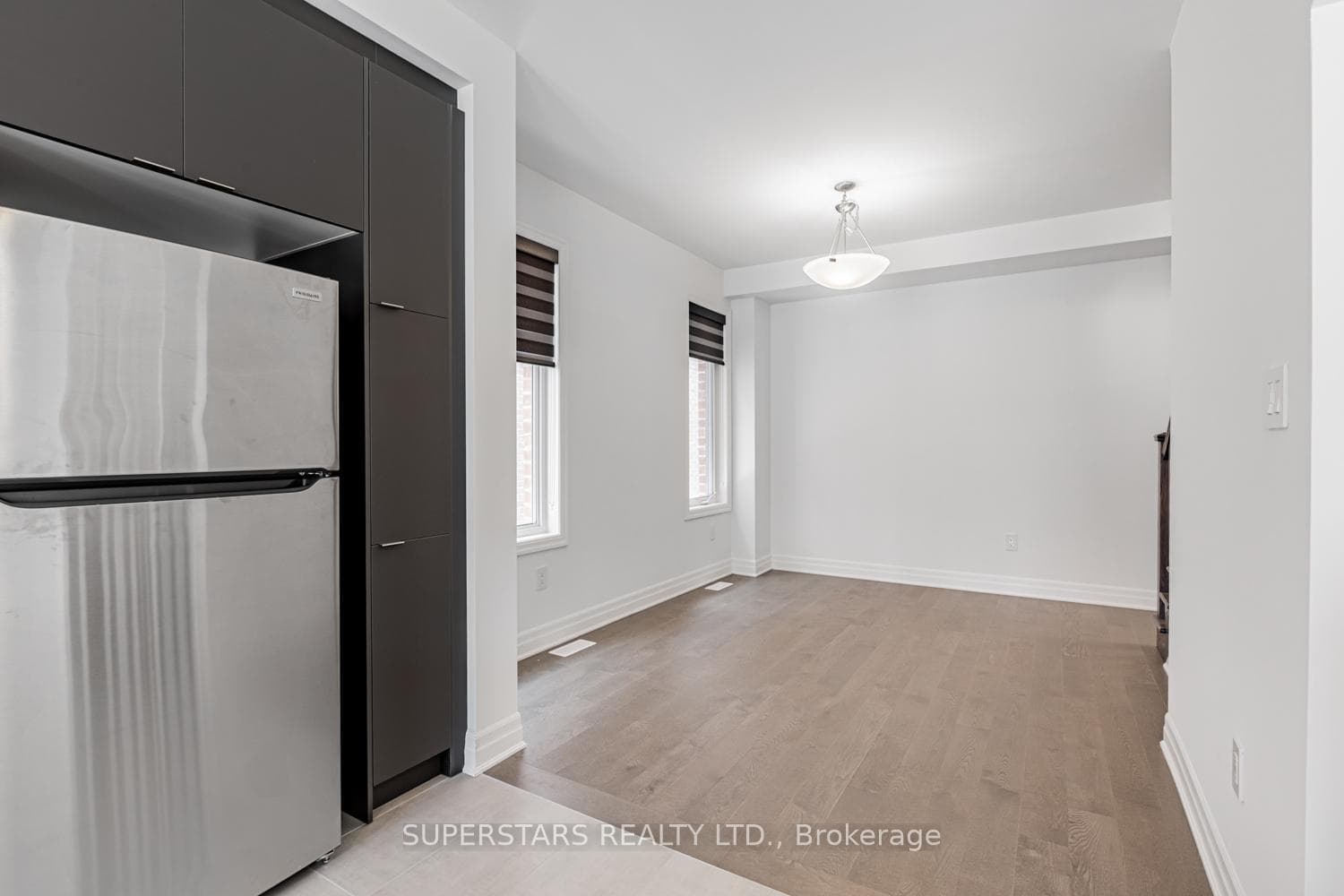 19 Avani Avenue photo 15