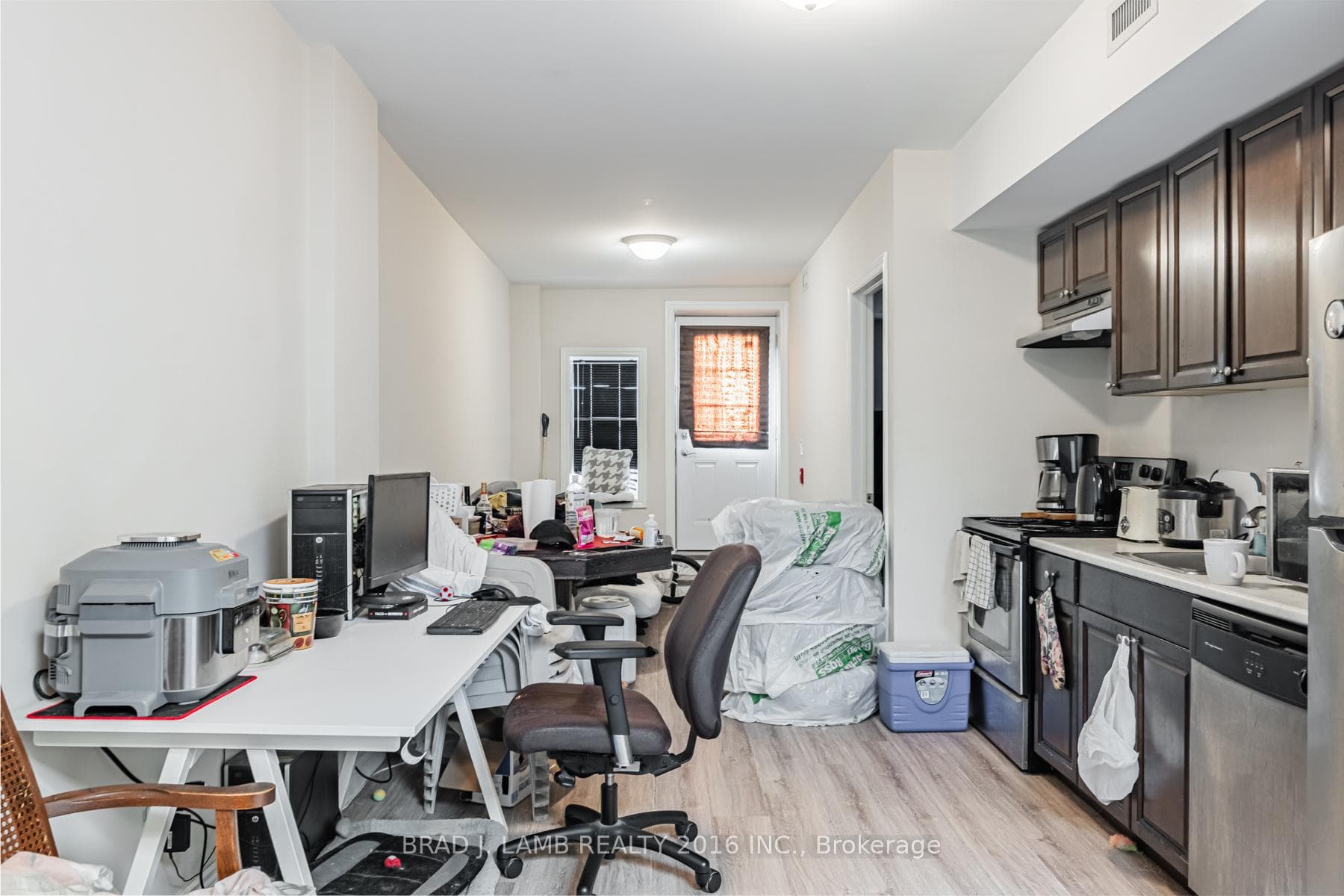 2904A Danforth Avenue Unit 3 photo 6