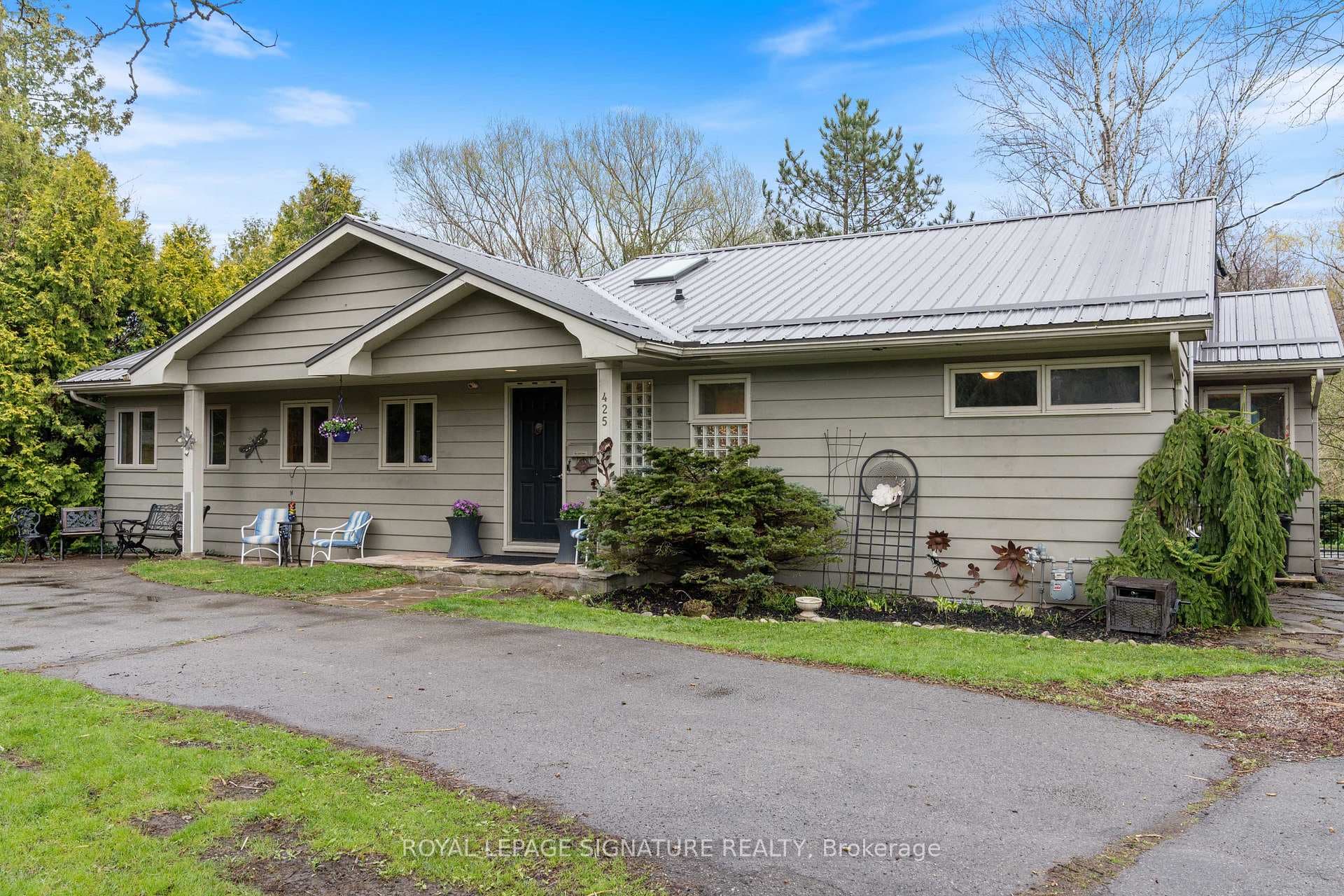 425 Norfolk Street photo 10