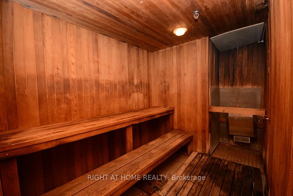 50 Eglinton Avenue Unit 1204 photo 32