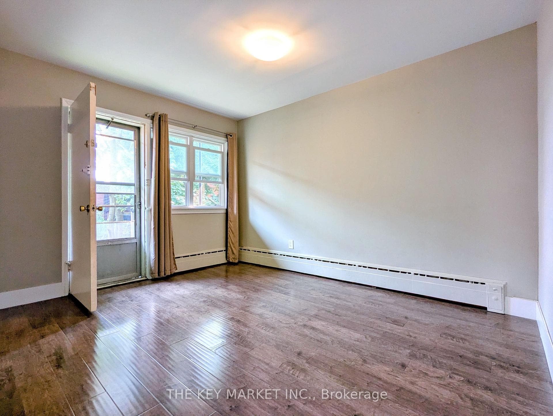 211 St Clements Avenue Unit 2 photo 12
