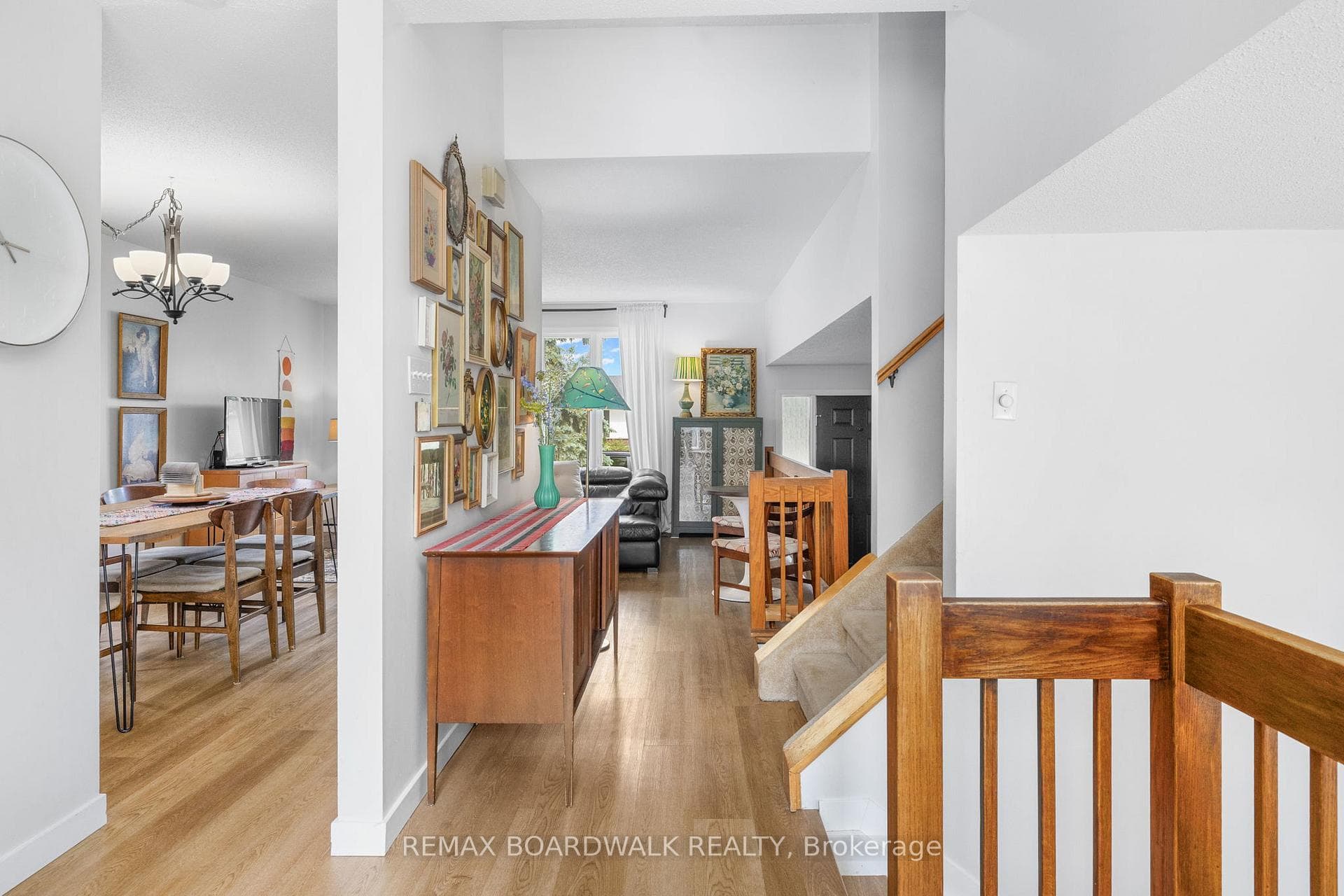 8 Jessie Drive photo 23