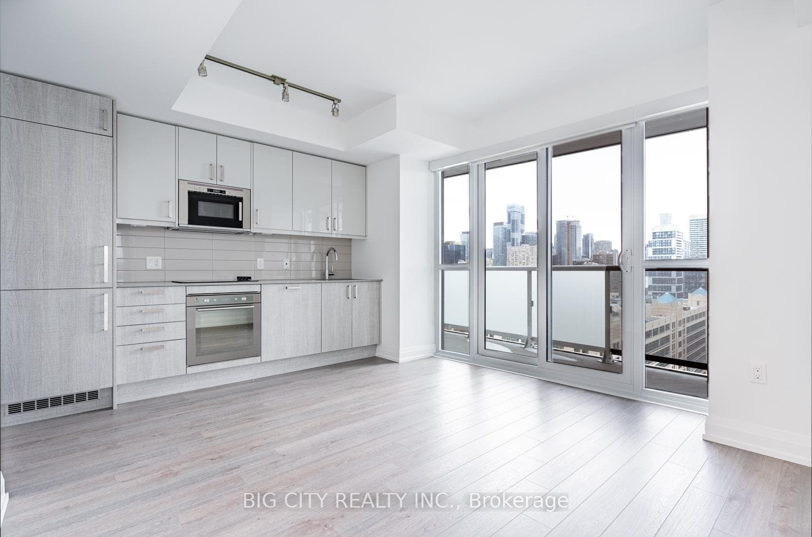 77 Mutual Street Unit 2309 photo 9