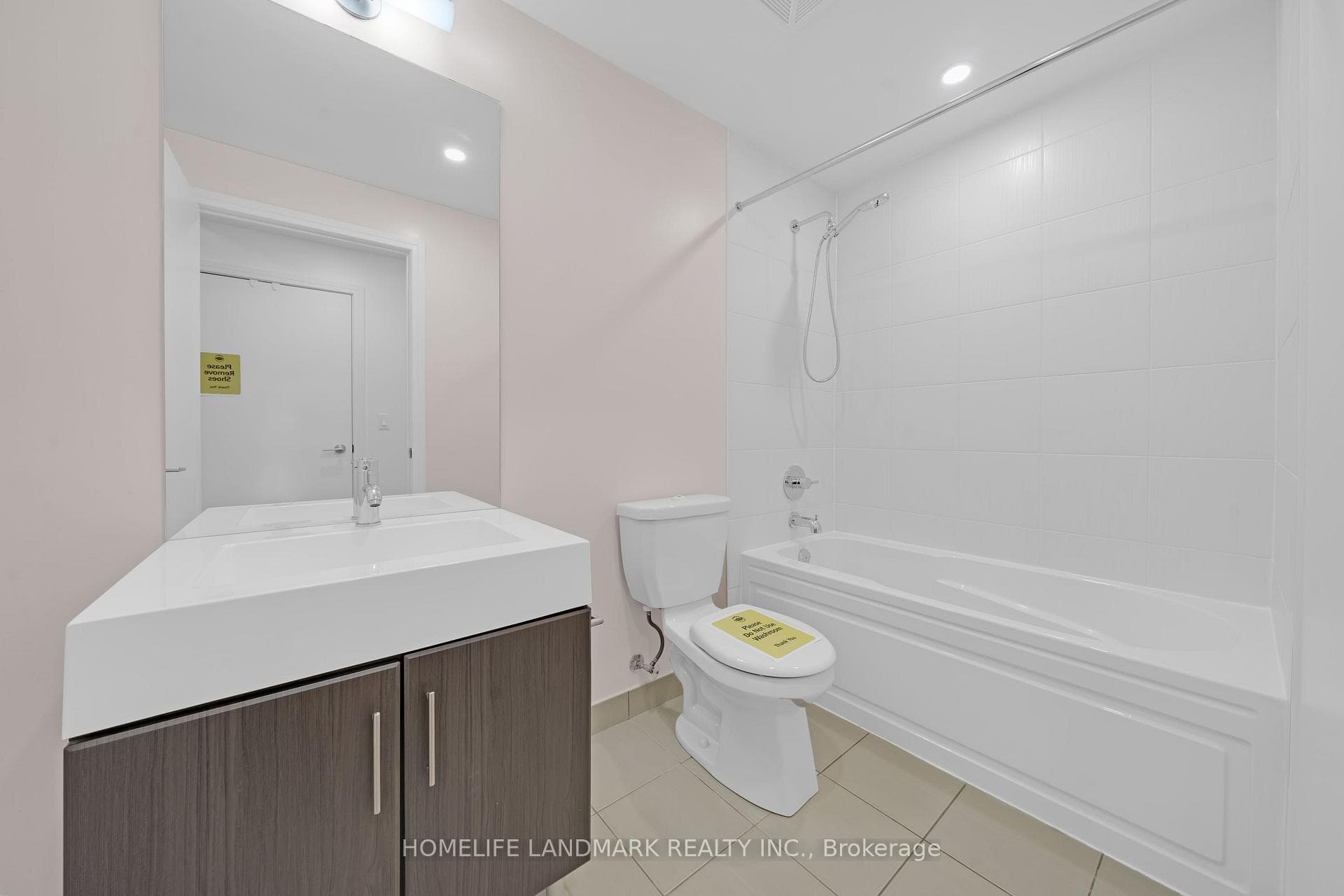 35 Brian Peck Crescent Unit 1022 photo 14