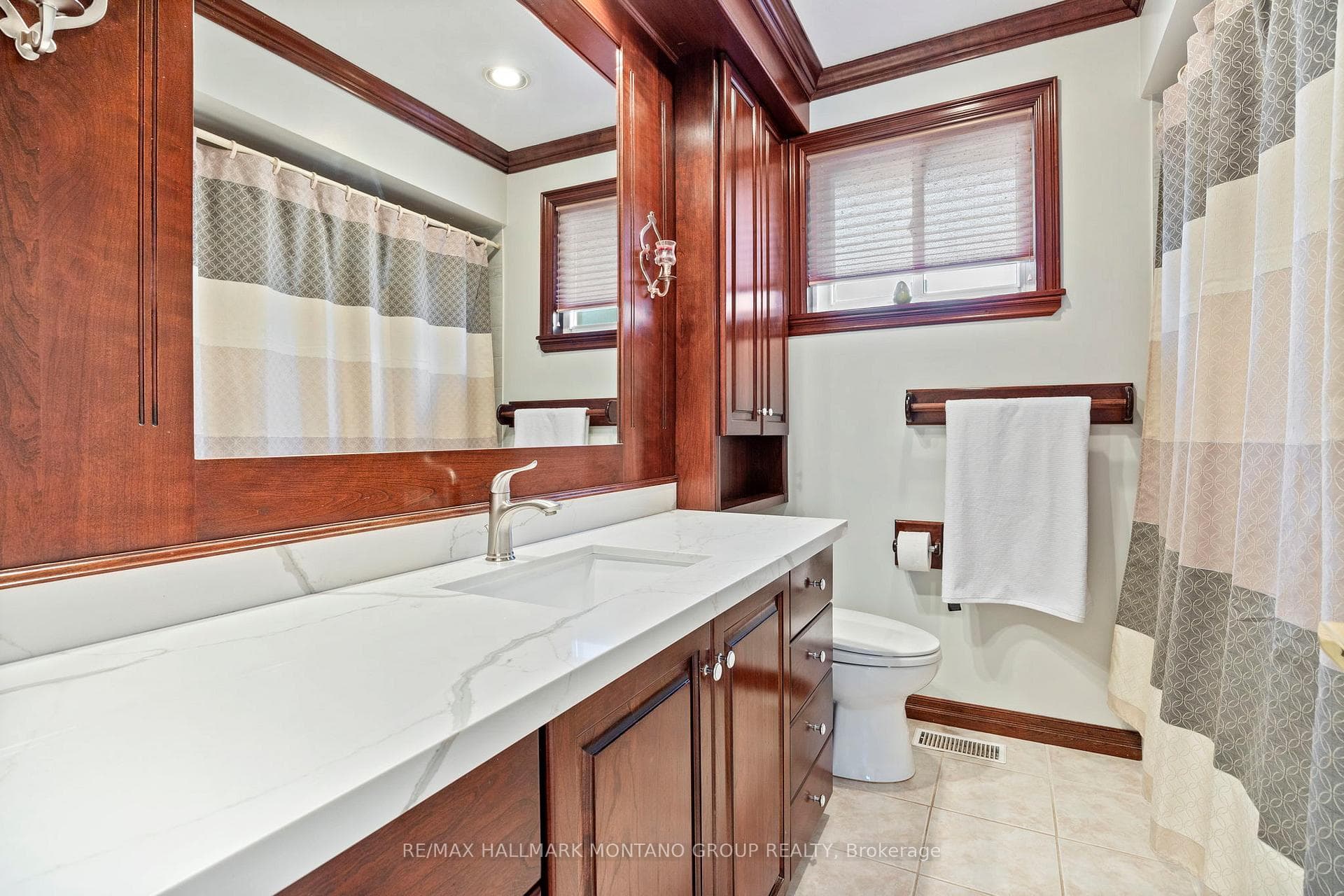 376 Becker Road photo 24