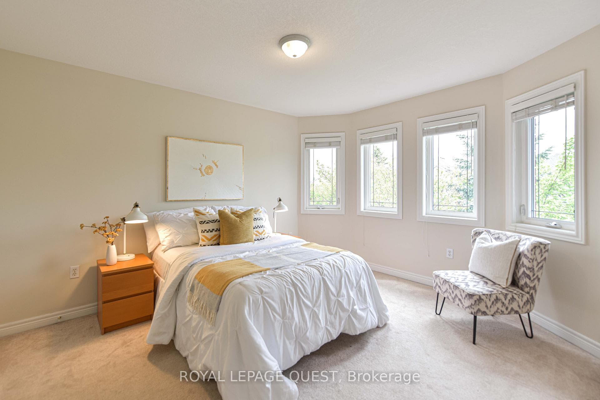 30 Taylor Court photo 28