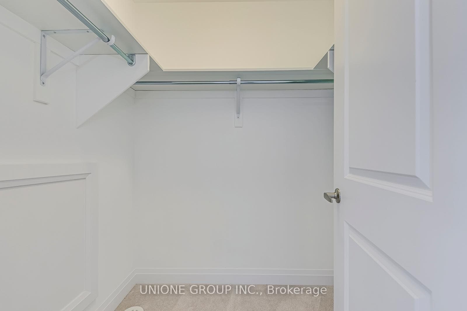 12 JACK BOWERBANK Boulevard photo 33