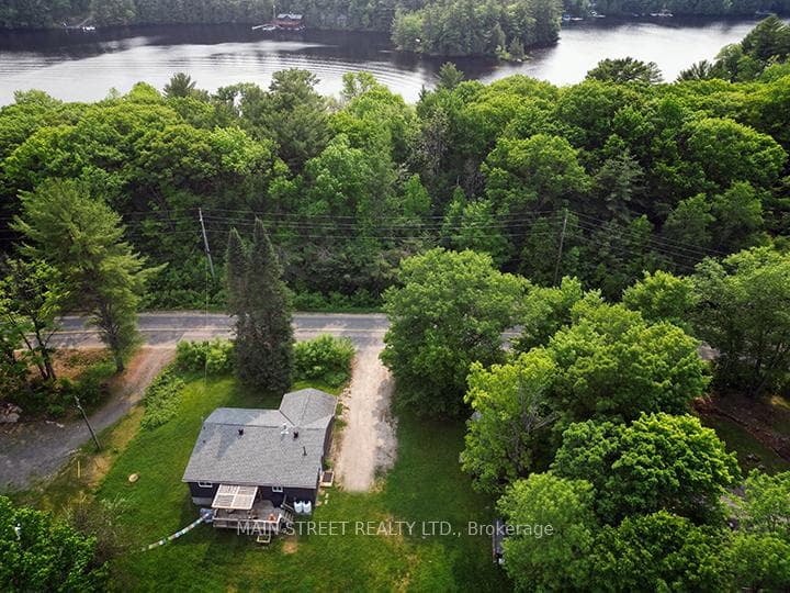 1339 Walkers Pt Road photo 1