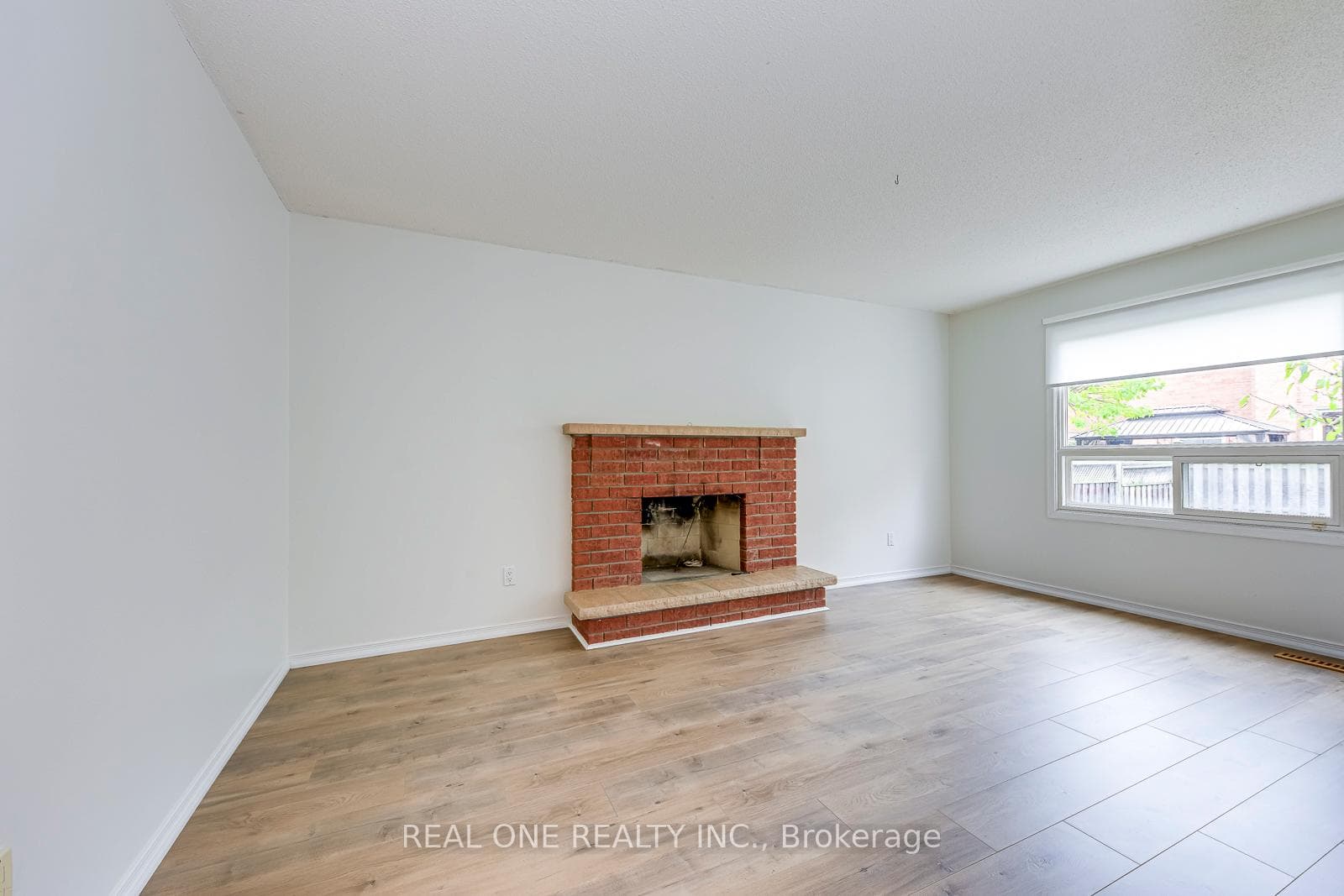 220 Kingsbridge Garden Circle photo 17