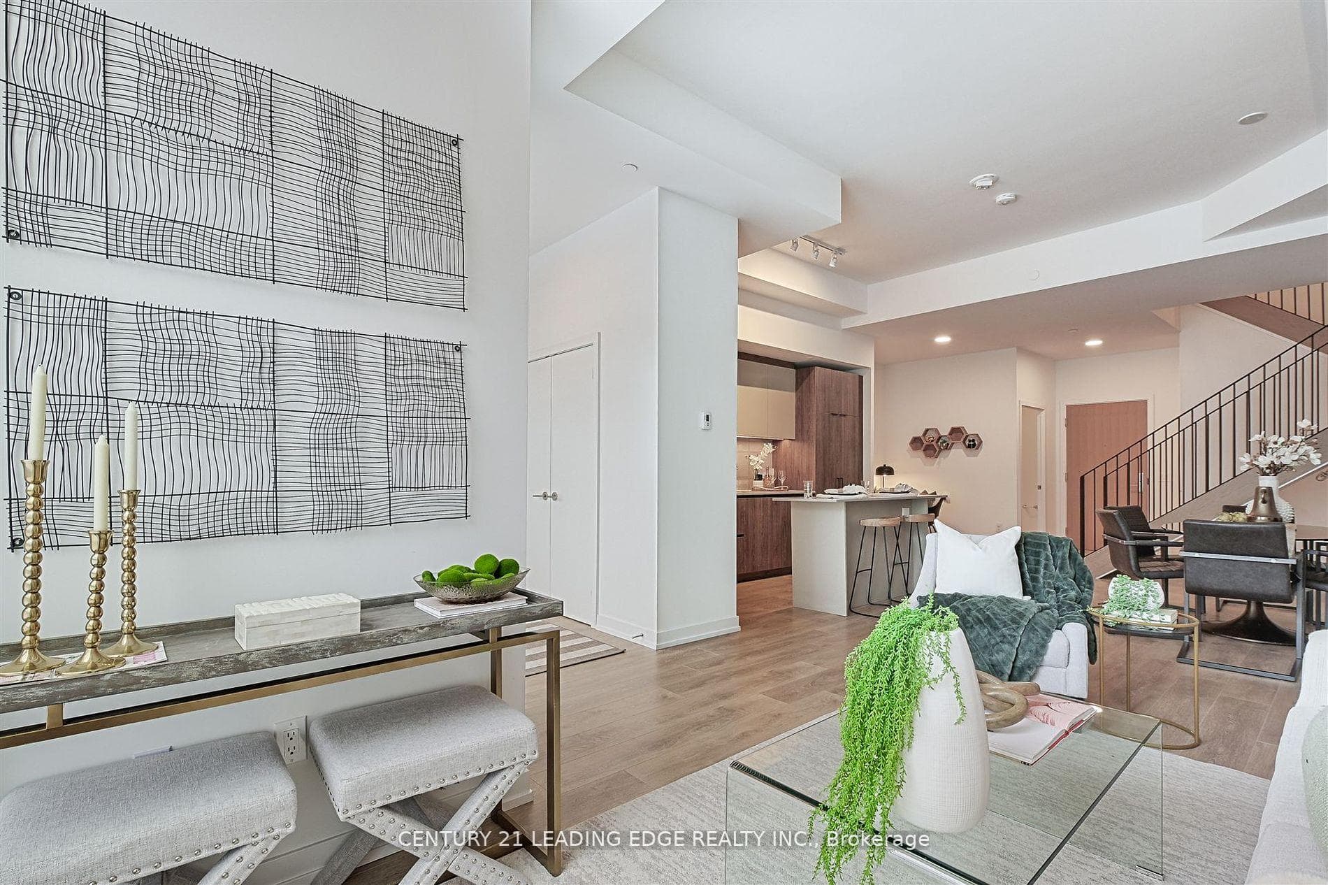 164 Logan Avenue Unit TH127 photo 13