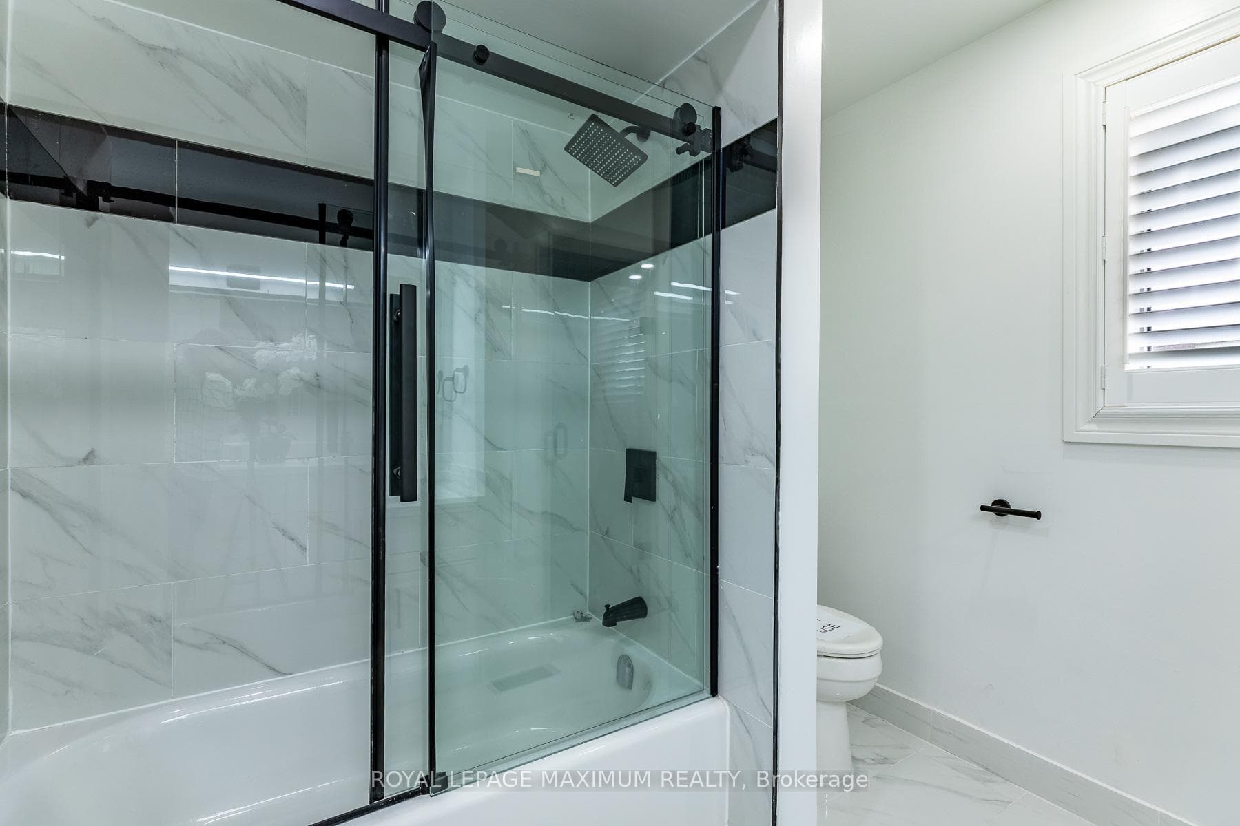 22 A Waltham Crescent photo 28