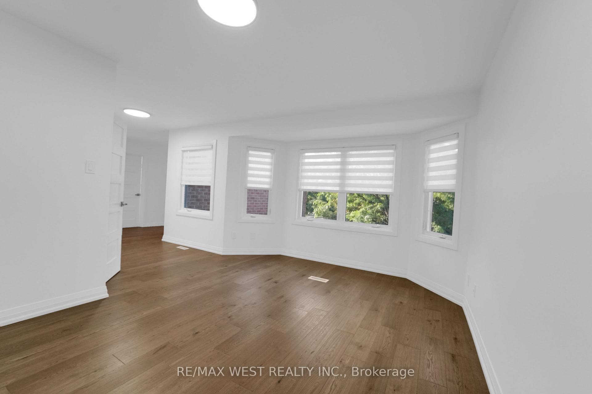 49 Barrhill Road photo 25
