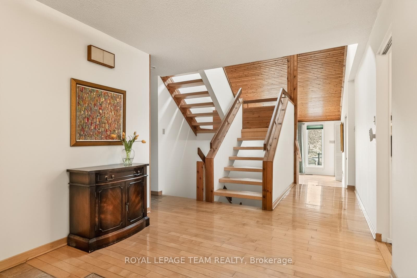 3124 Quesnel Drive photo 2