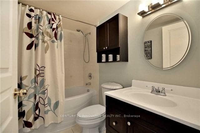 2545 Erin Centre Boulevard Unit 1404 photo 10