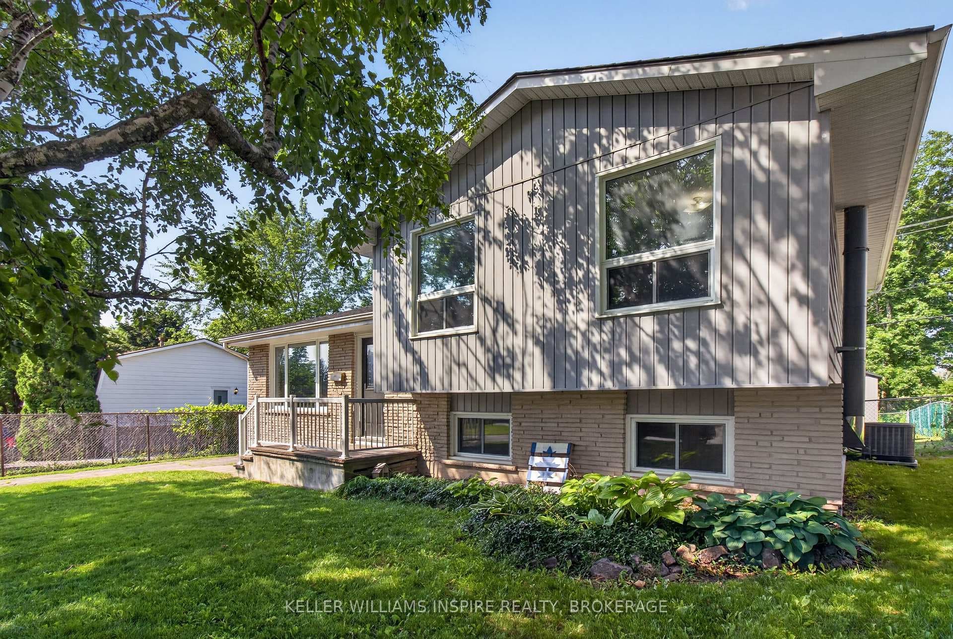 38 Westran Rd