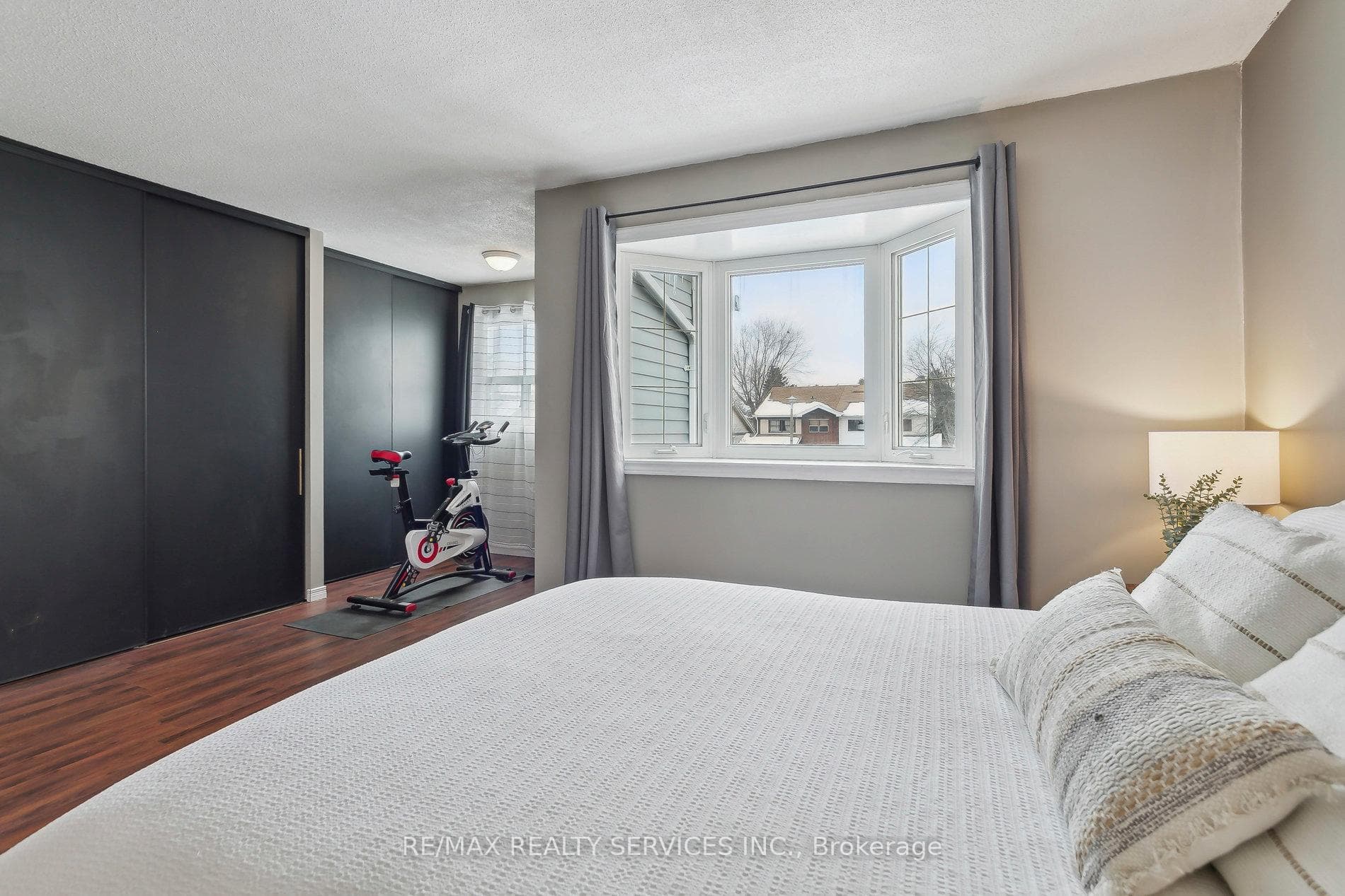 101 Greene Drive photo 31