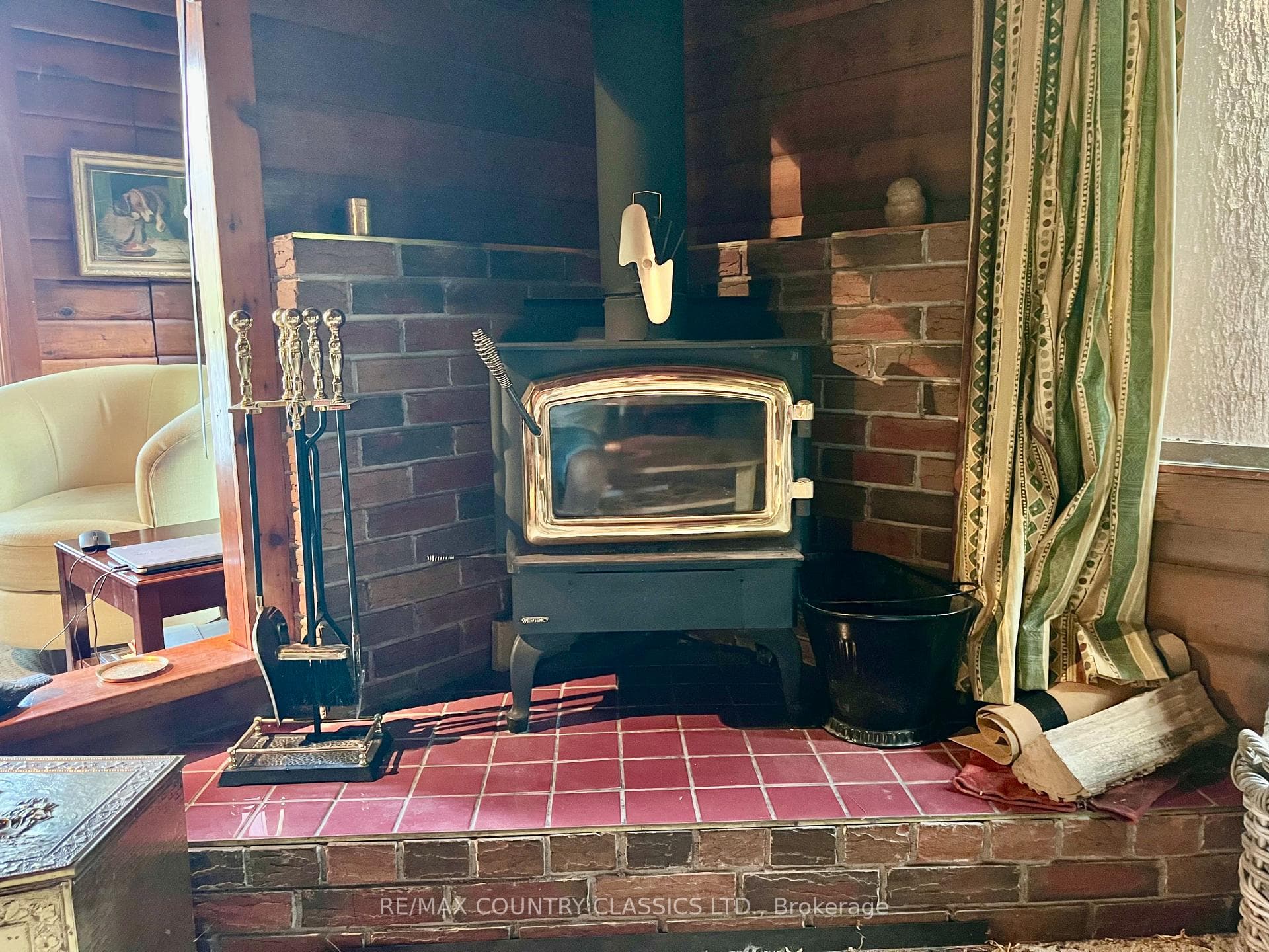 Wood Stove .... keeps it cozy in Winter