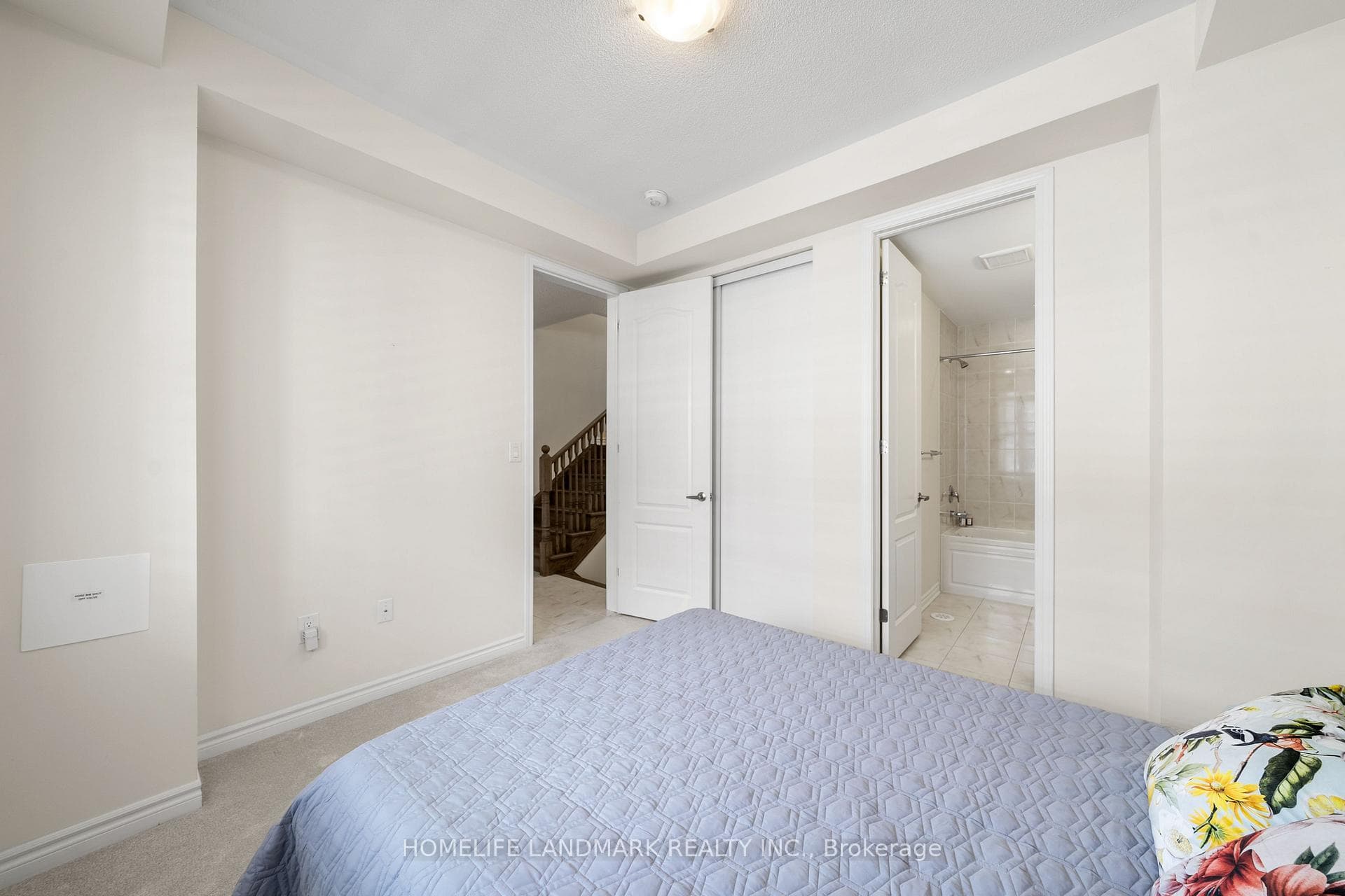10 Windflower Way photo 15