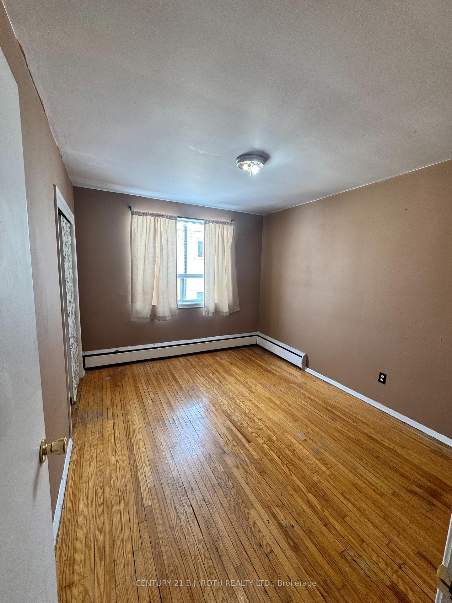 13 Queen Street Unit 6 photo 7