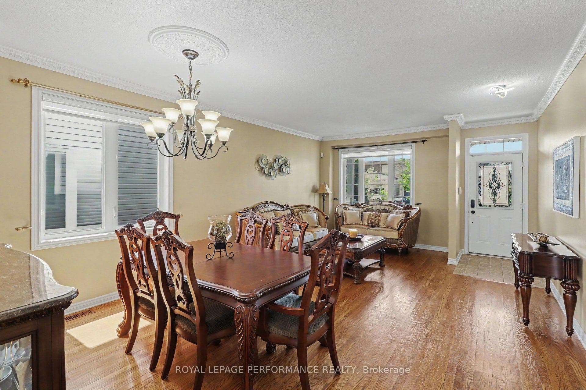 119 Felicity Crescent photo 2