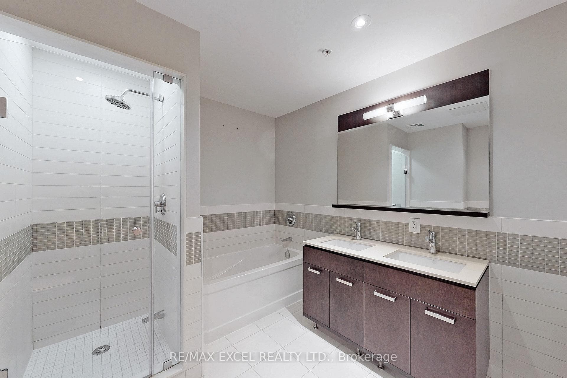 295 Adelaide Street Unit 1013 photo 26