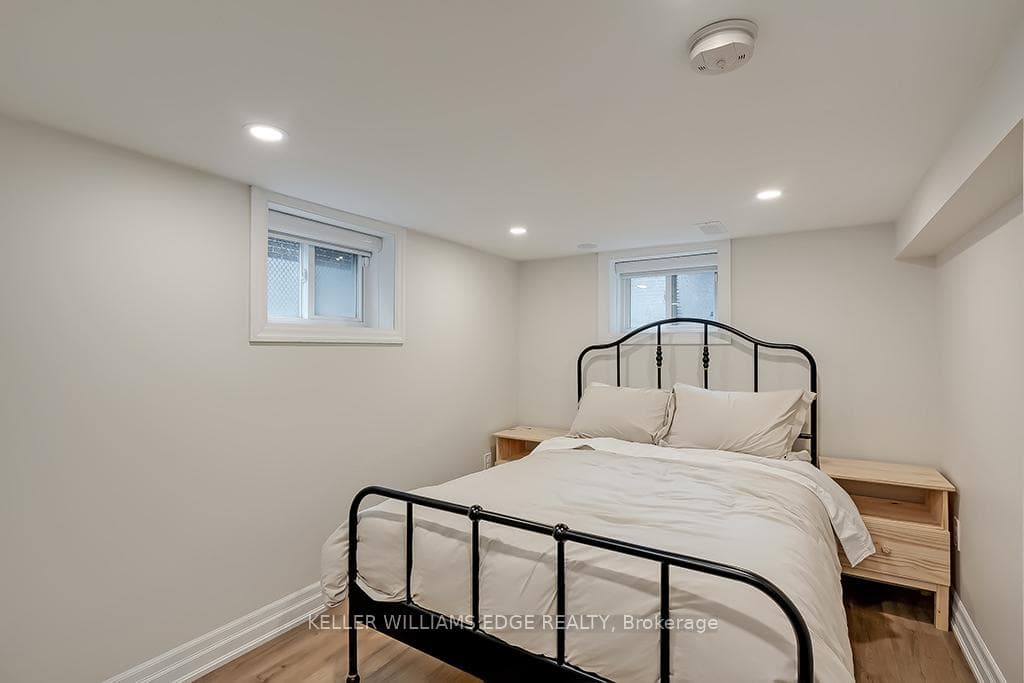 14 Bowsprit Avenue photo 33
