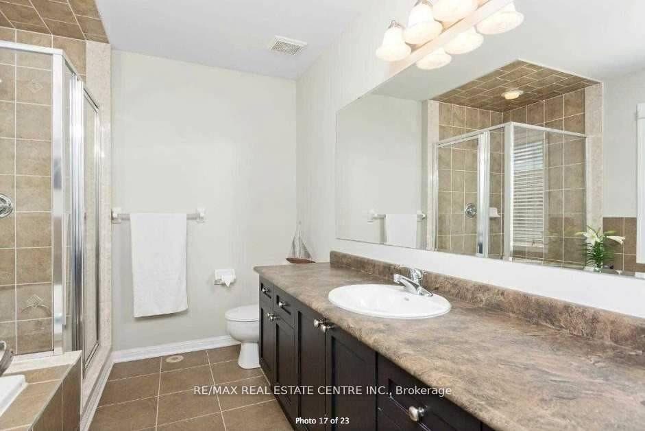 904 Zelinsky Crescent photo 18
