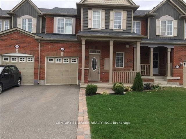 1048 Haxton Heights photo 1