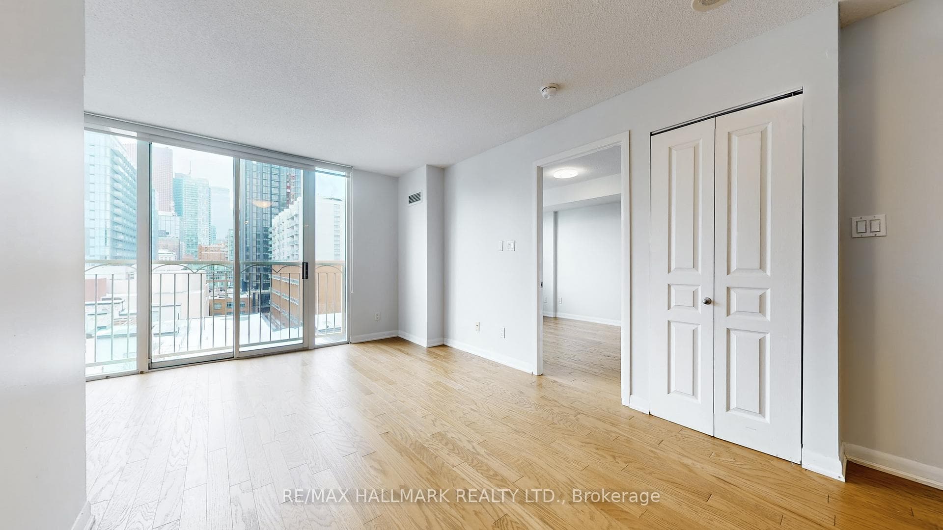 313 Richmond Street Unit 1162 photo 6