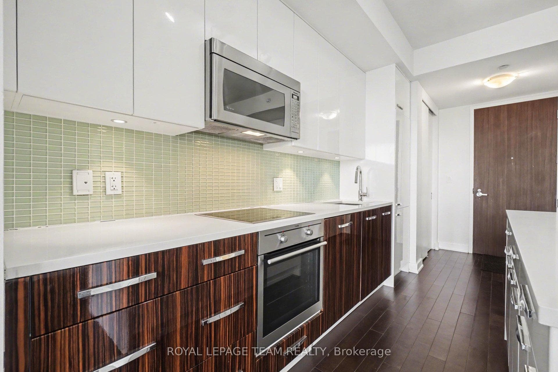 111 Champagne Avenue Unit 406 photo 16