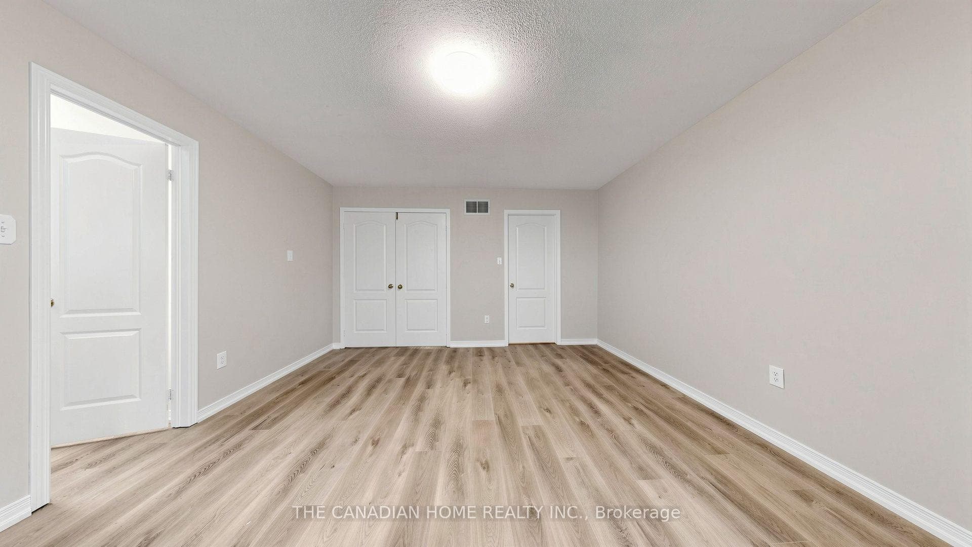 31 Laurendale Avenue photo 29