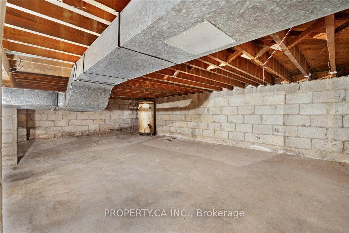 48 Kennard Avenue photo 34