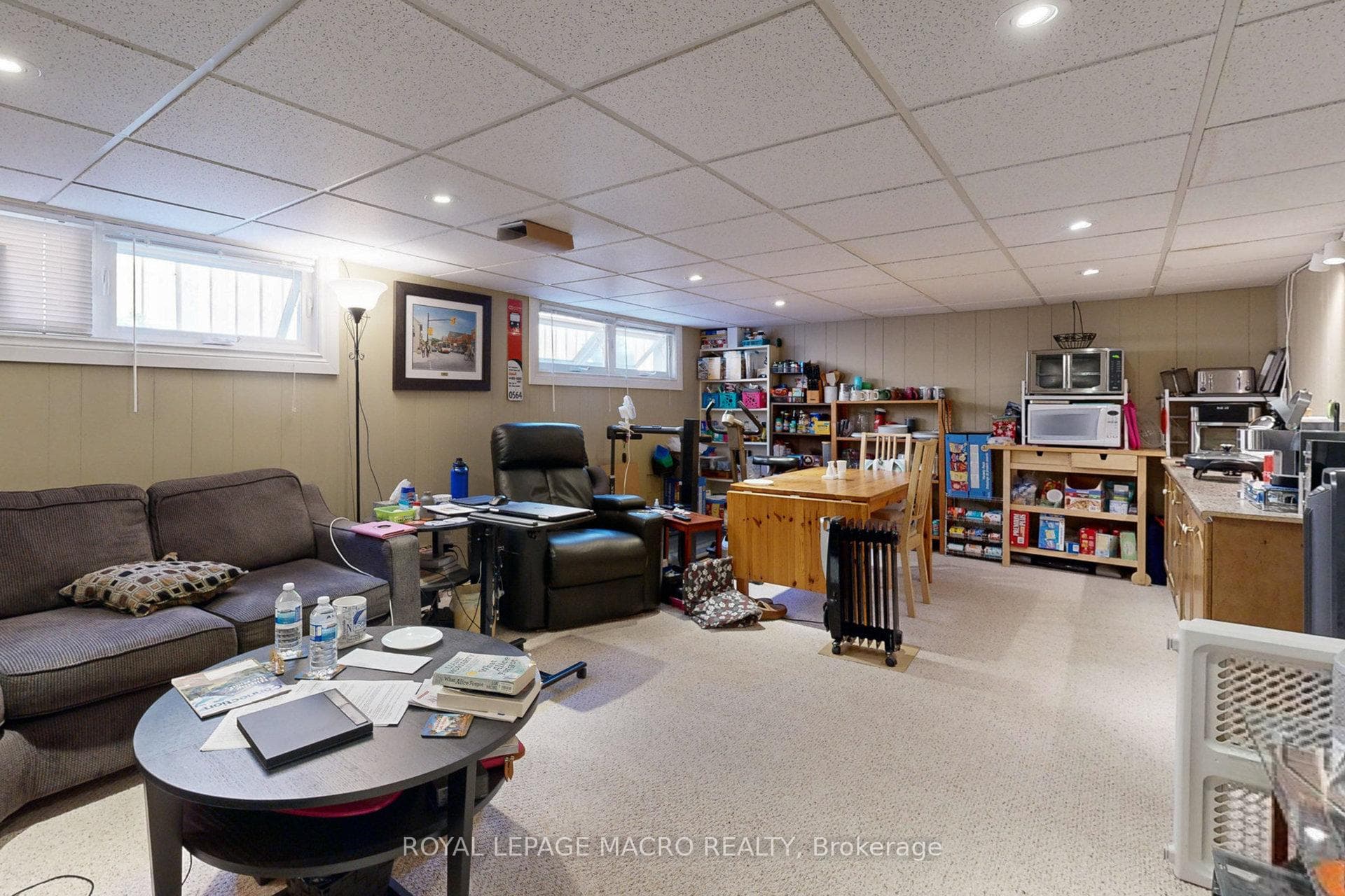 114 Duncombe Drive photo 29
