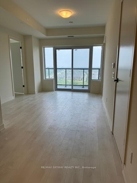 8010 Derry Road Unit 1401 photo 15