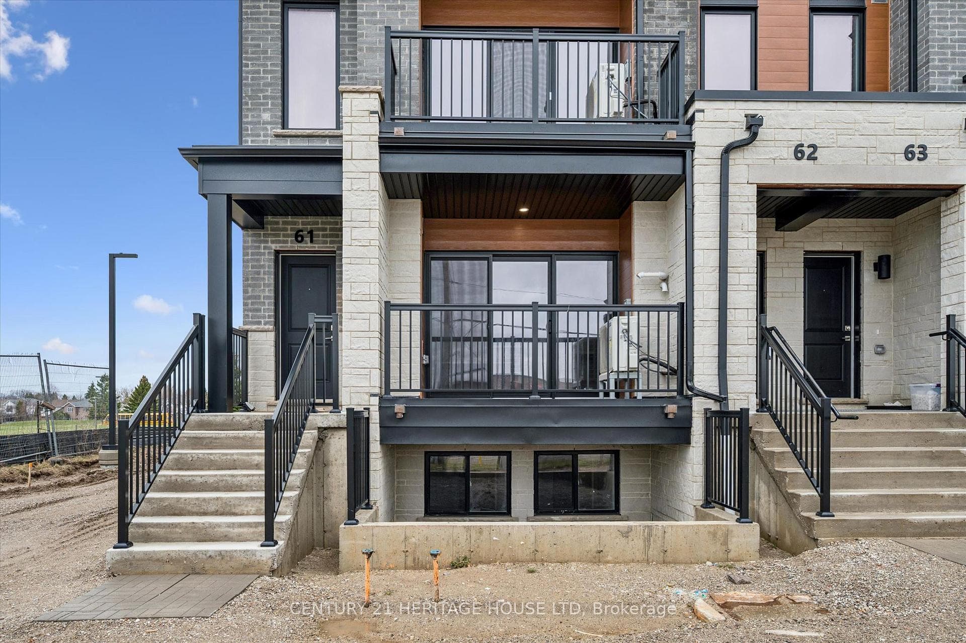 525 Erinbrook Drive Unit C061 photo 18