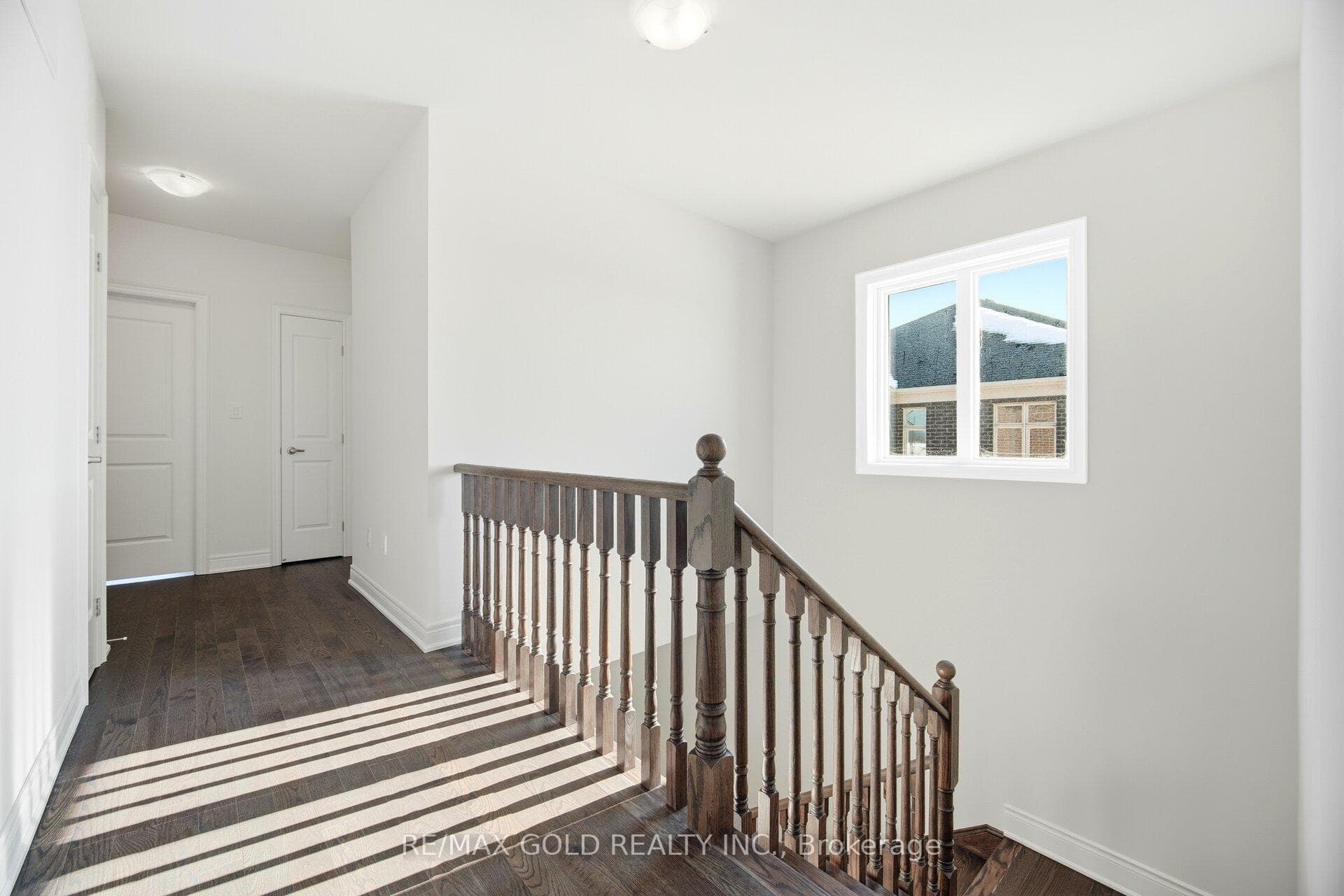 32 Addison Street photo 21