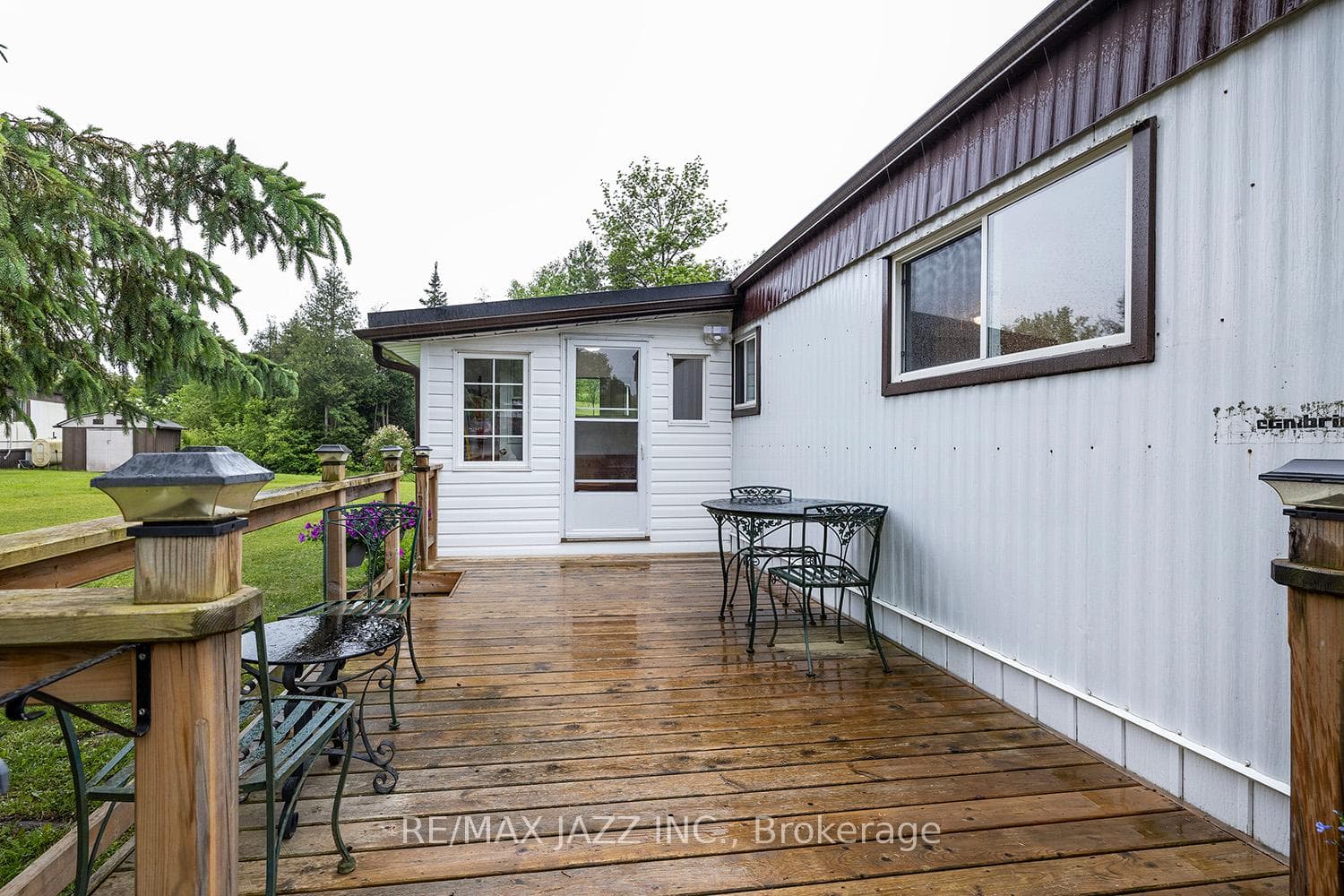 17 Beverly Drive photo 2