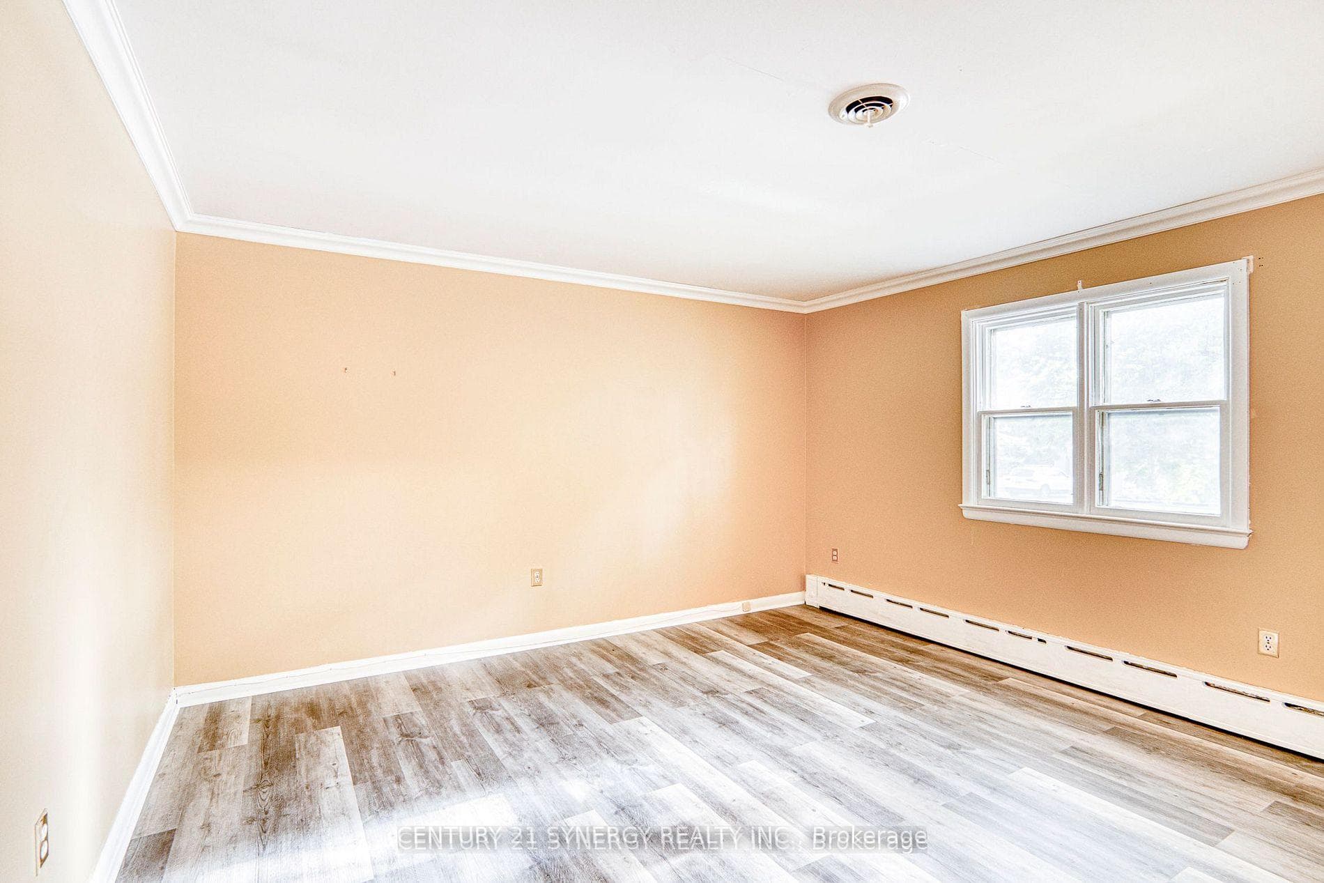 55 Drummond Street photo 18