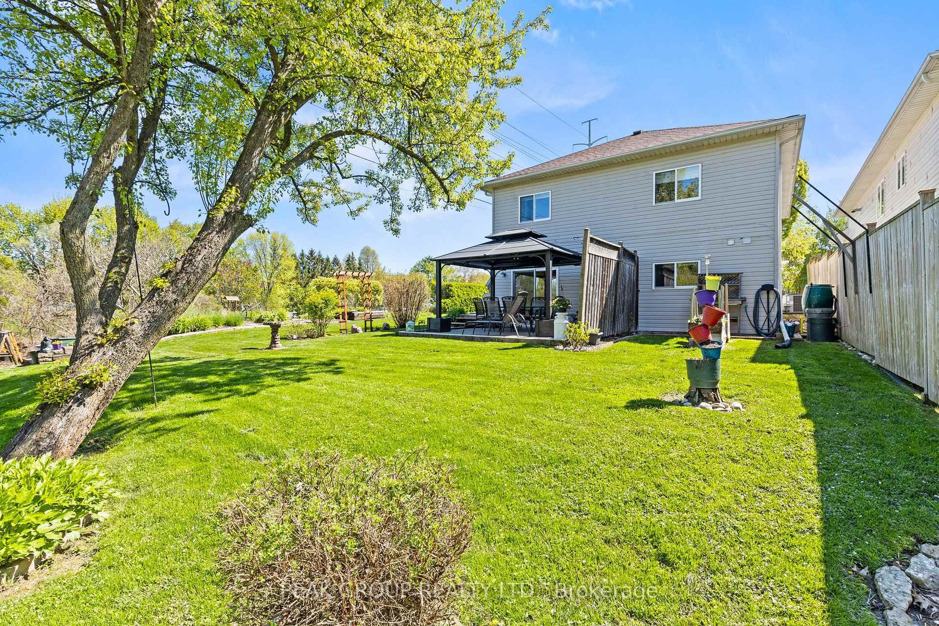 7876 Charnwood Avenue photo 28