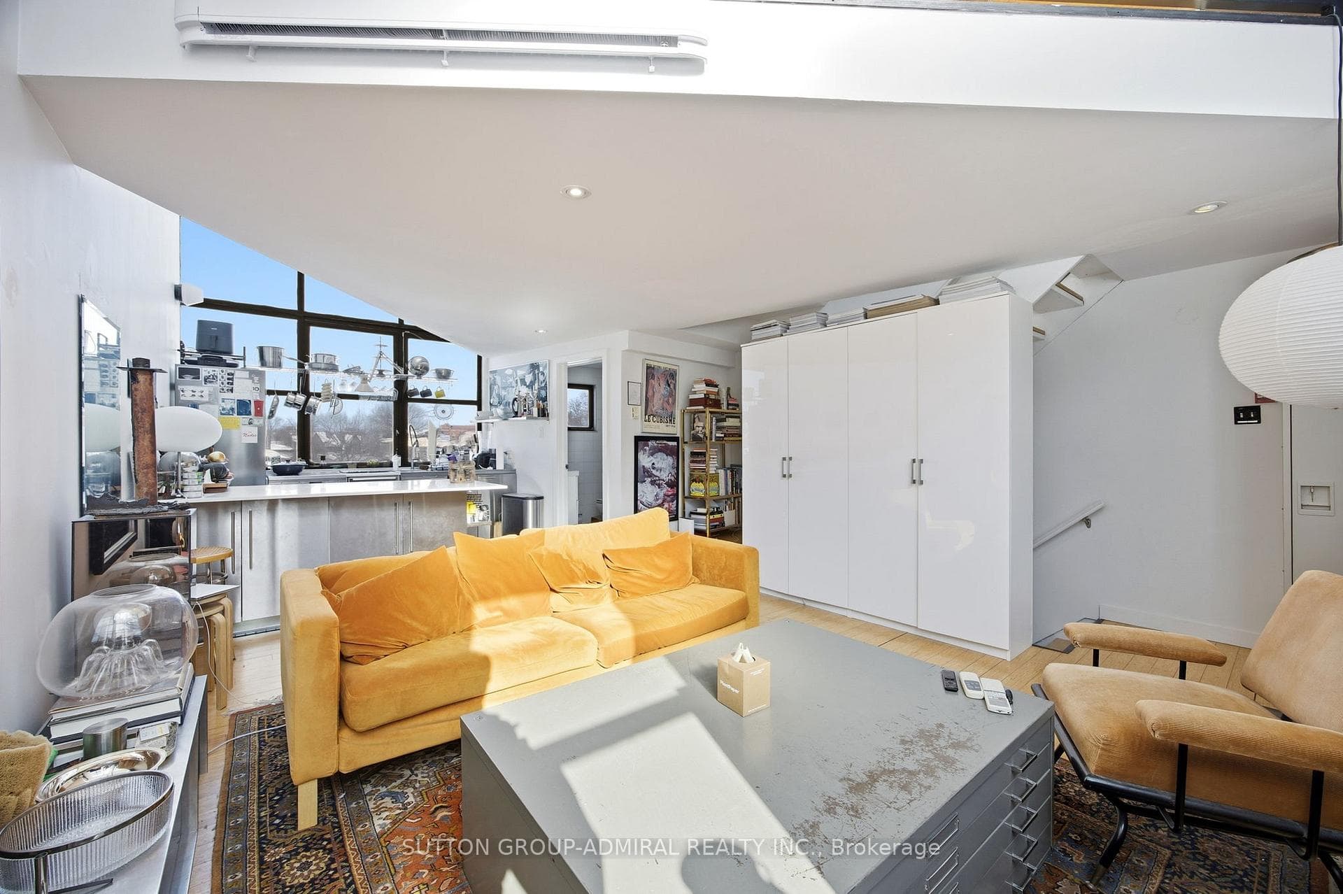 1024 Queen Street Unit #3 photo 8