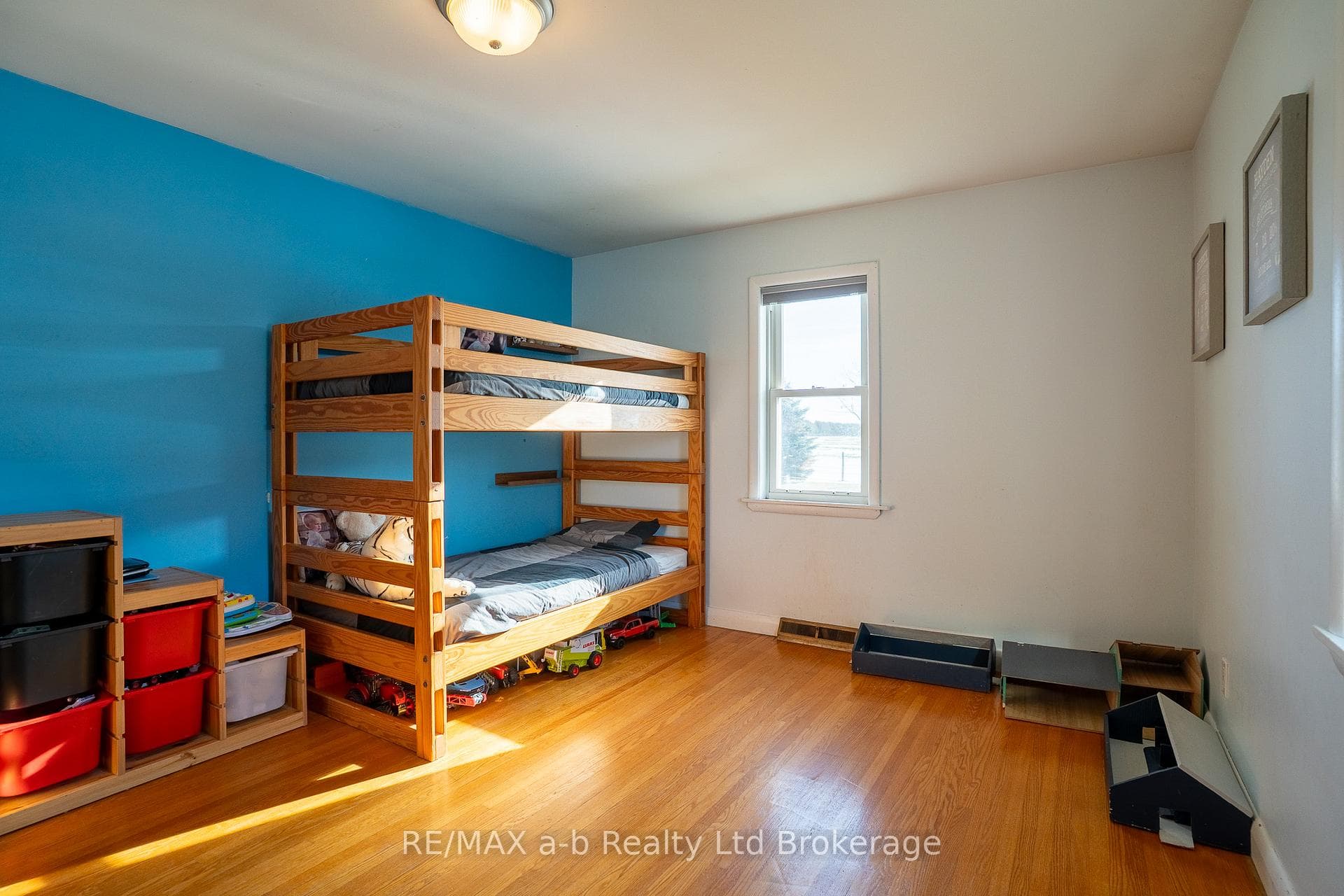 662 Windham 6 Road photo 22