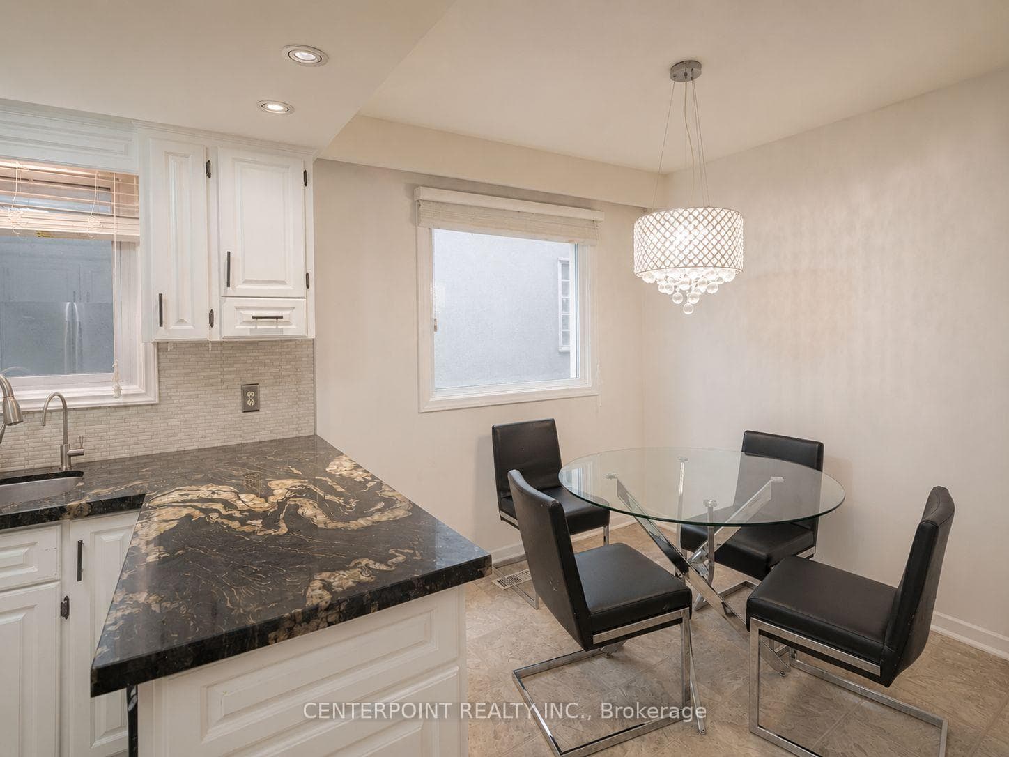 7 Elliott Avenue photo 8