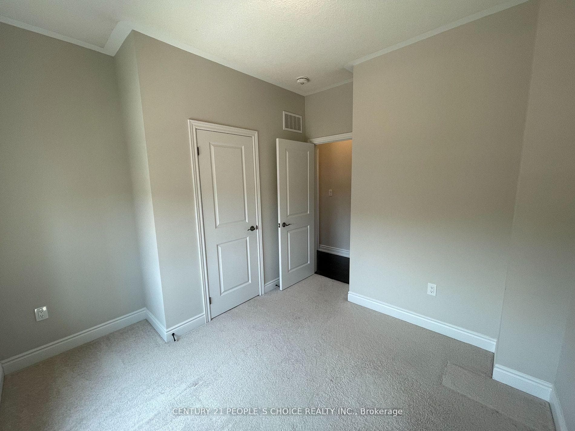 2518 Littlefield Crescent photo 25