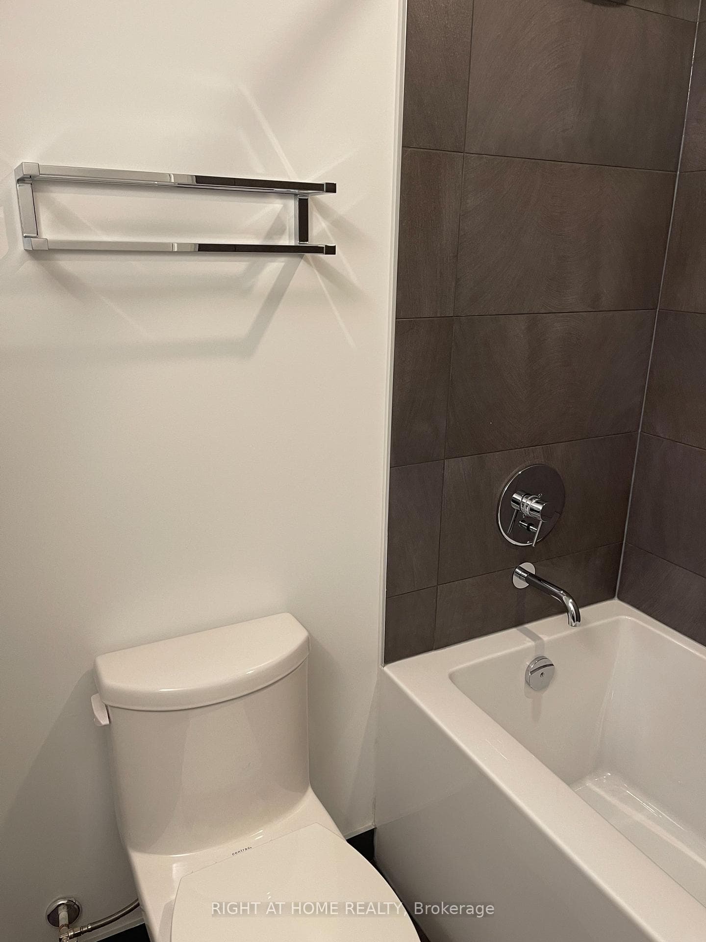 7890 Jane Street Unit 3805 photo 9