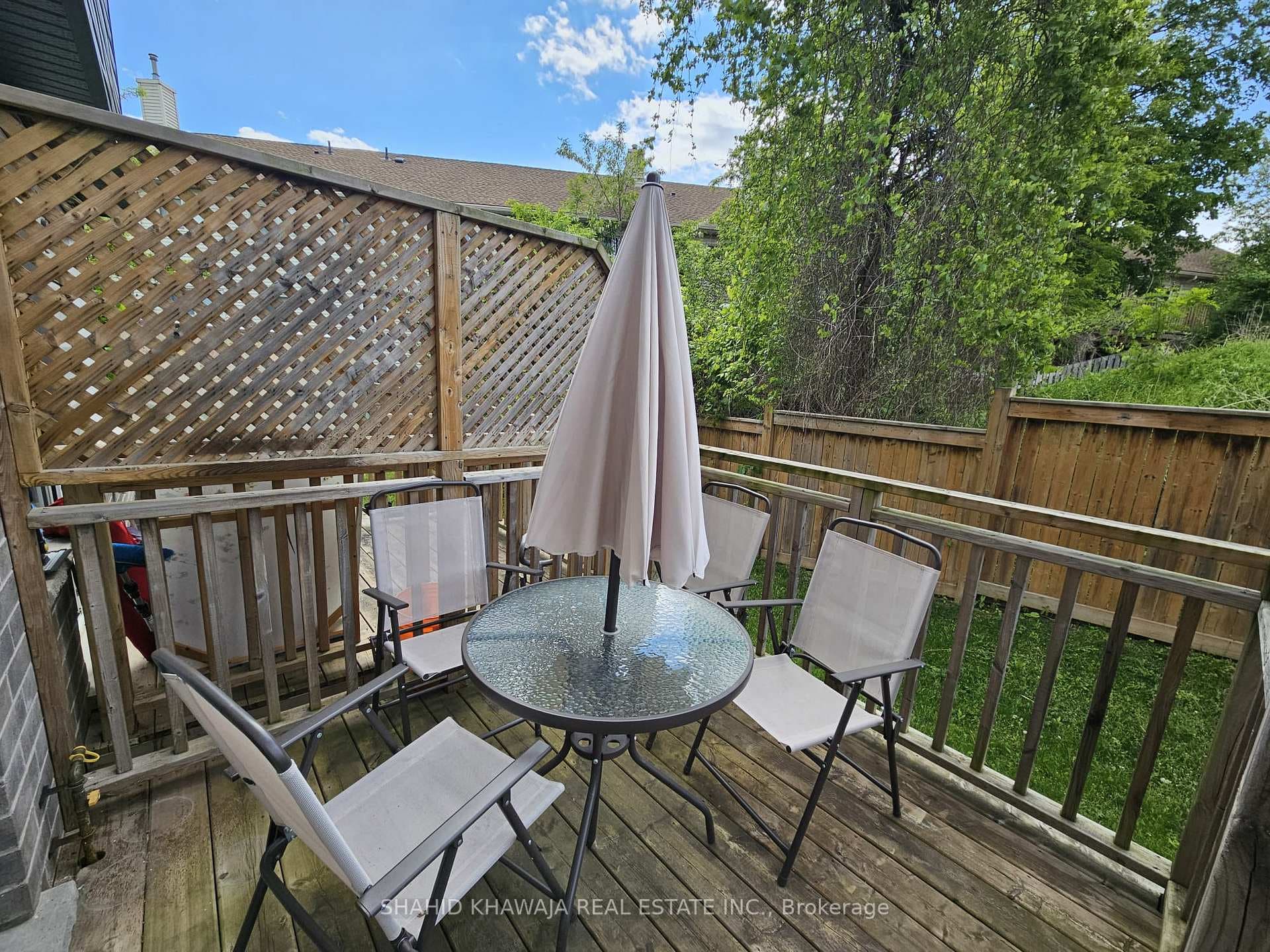 350 Dundas Street Unit 29 photo 27