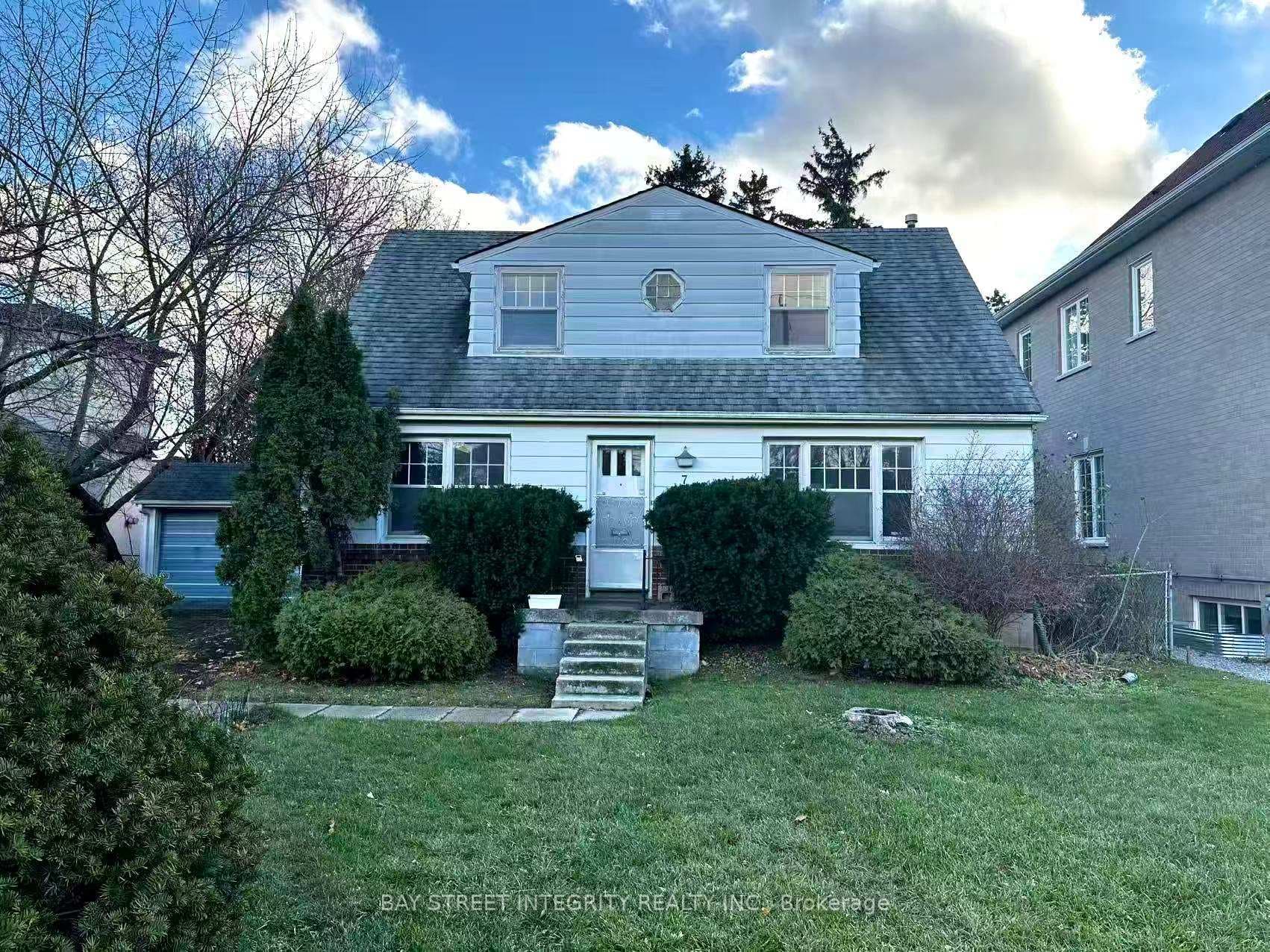 7 Devondale Avenue photo 1