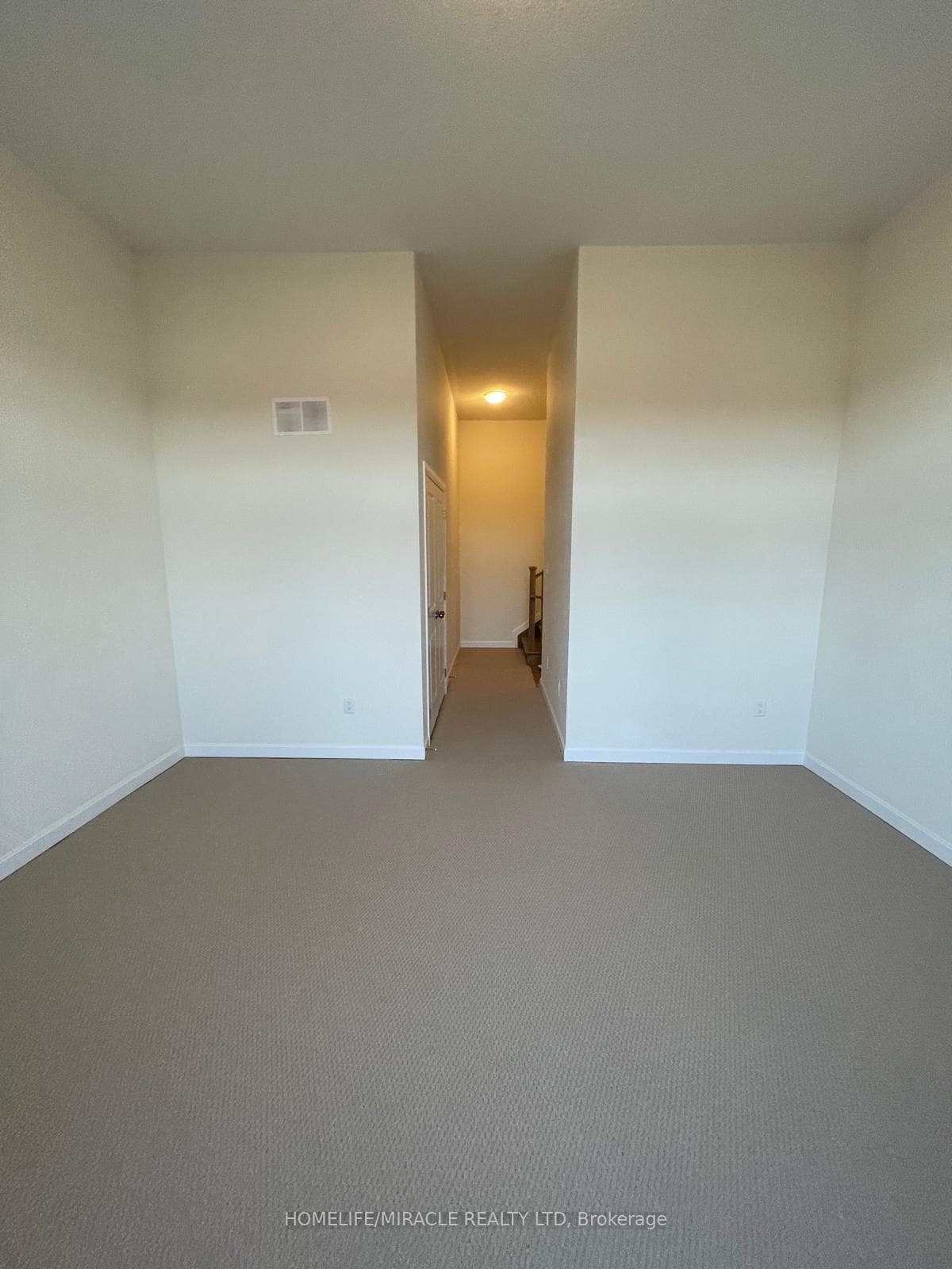 135 Gildersleeve Boulevard photo 19