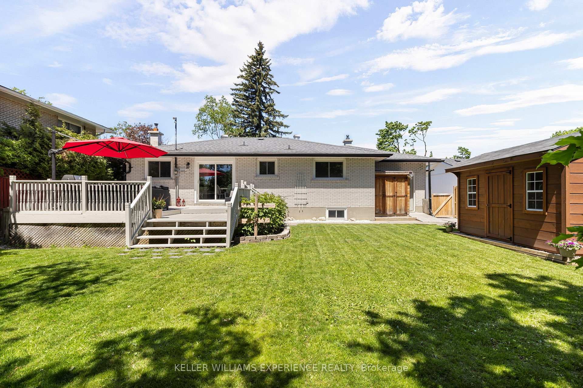 27 Ottaway Avenue photo 30