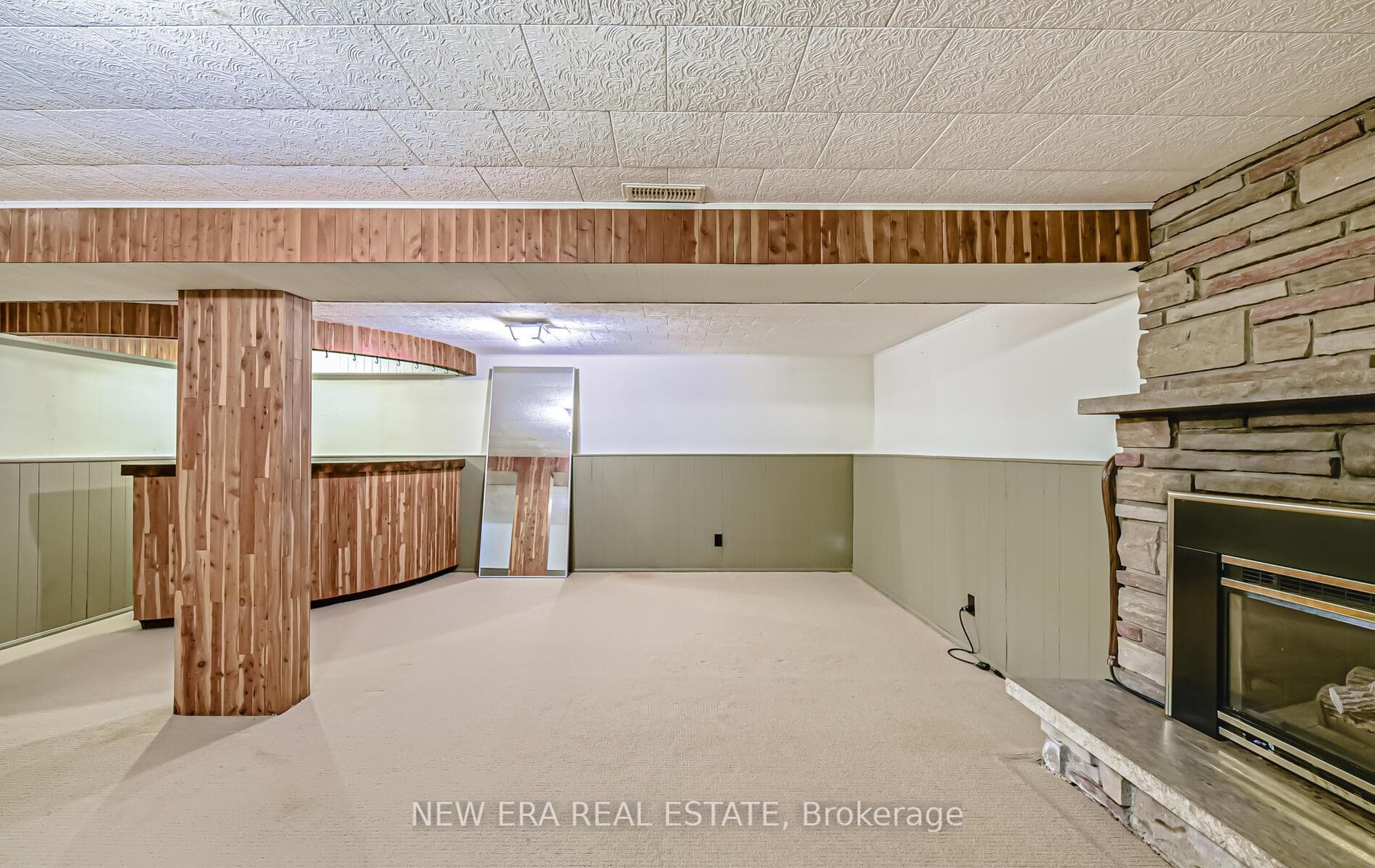 494 Oshawa Boulevard photo 26